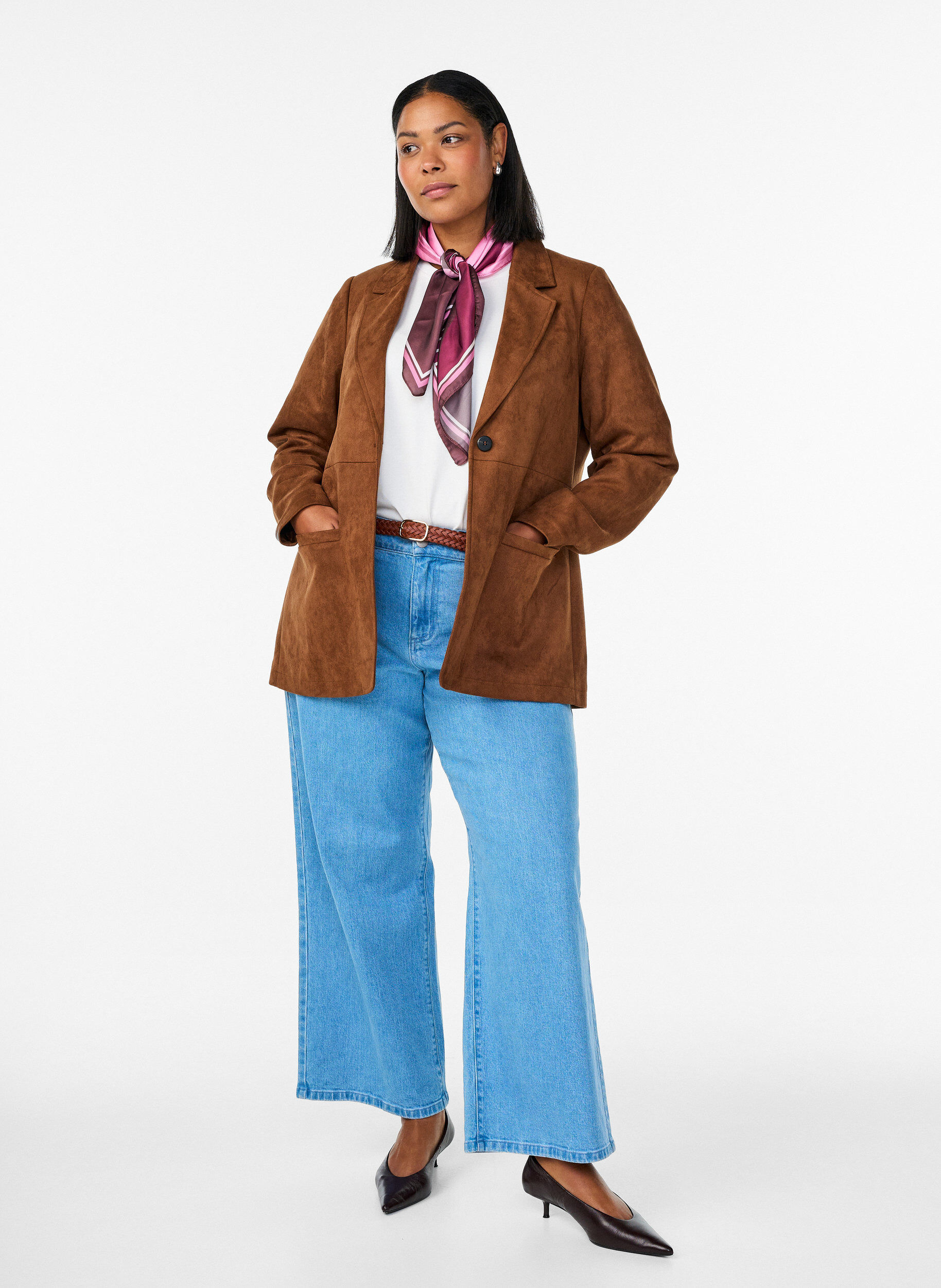 ZizziBlazer aus Kunstwildleder, Braun, Model image number 1