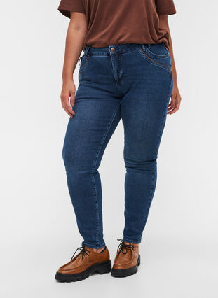 Extra slim Sanna Jeans mit regulärer Taillenhöhe, Blue denim, Model image number 2