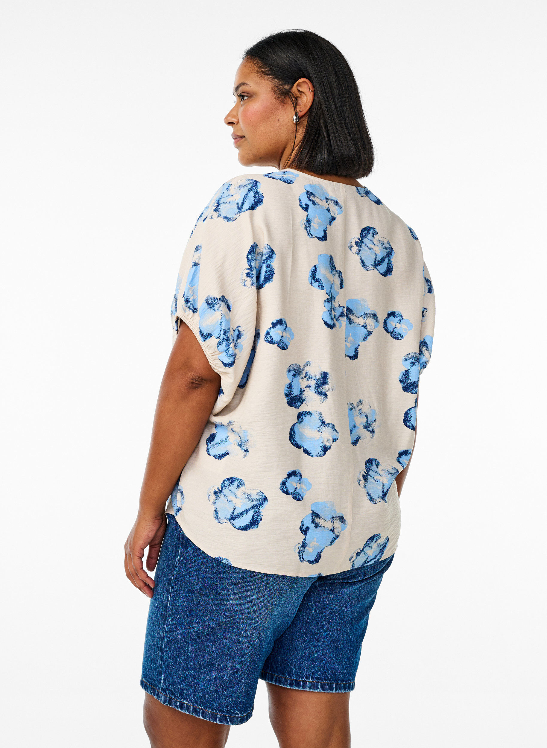 ZizziLockere Bluse mit Print und V-Ausschnitt, Wei&szlig;, Model image number 2