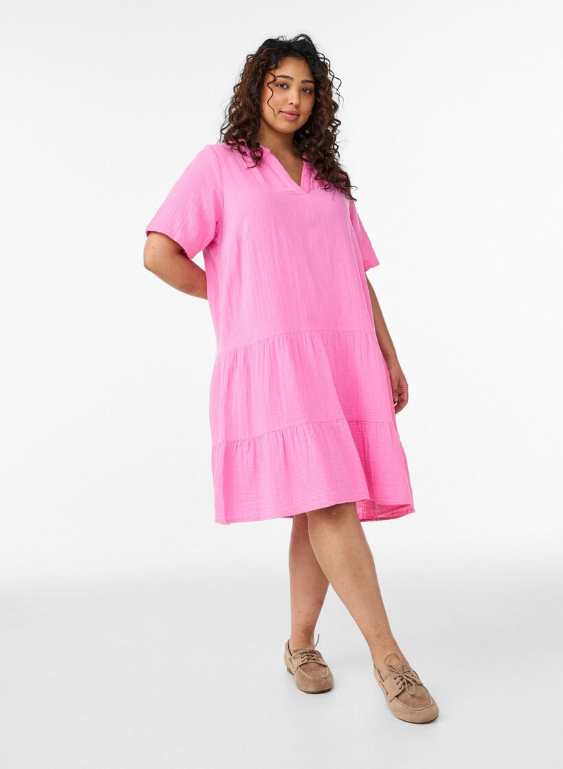 Kurzes A-Linien-Kleid aus Baumwollmusselin, Pink, Model image number 1