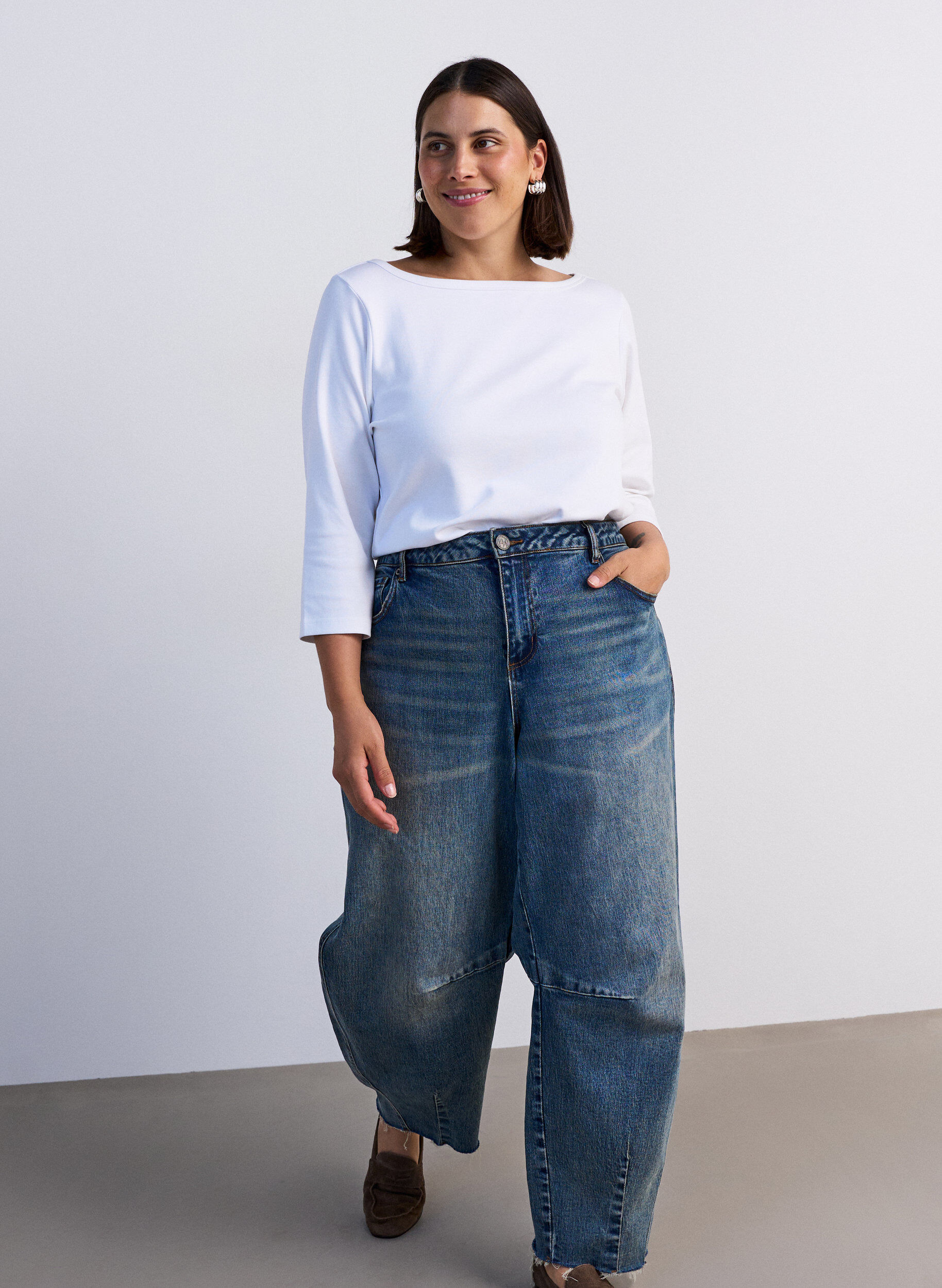 ZizziBasic-T-Shirt mit U-Boot-Ausschnitt und 3/4-&Auml;rmeln, Wei&szlig;, Model image number 3