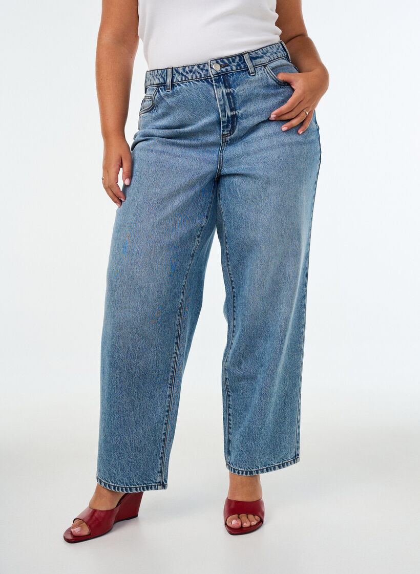 Kiana Straight-Fit-Jeans mit hoher Taille, Blau, Model image number 2