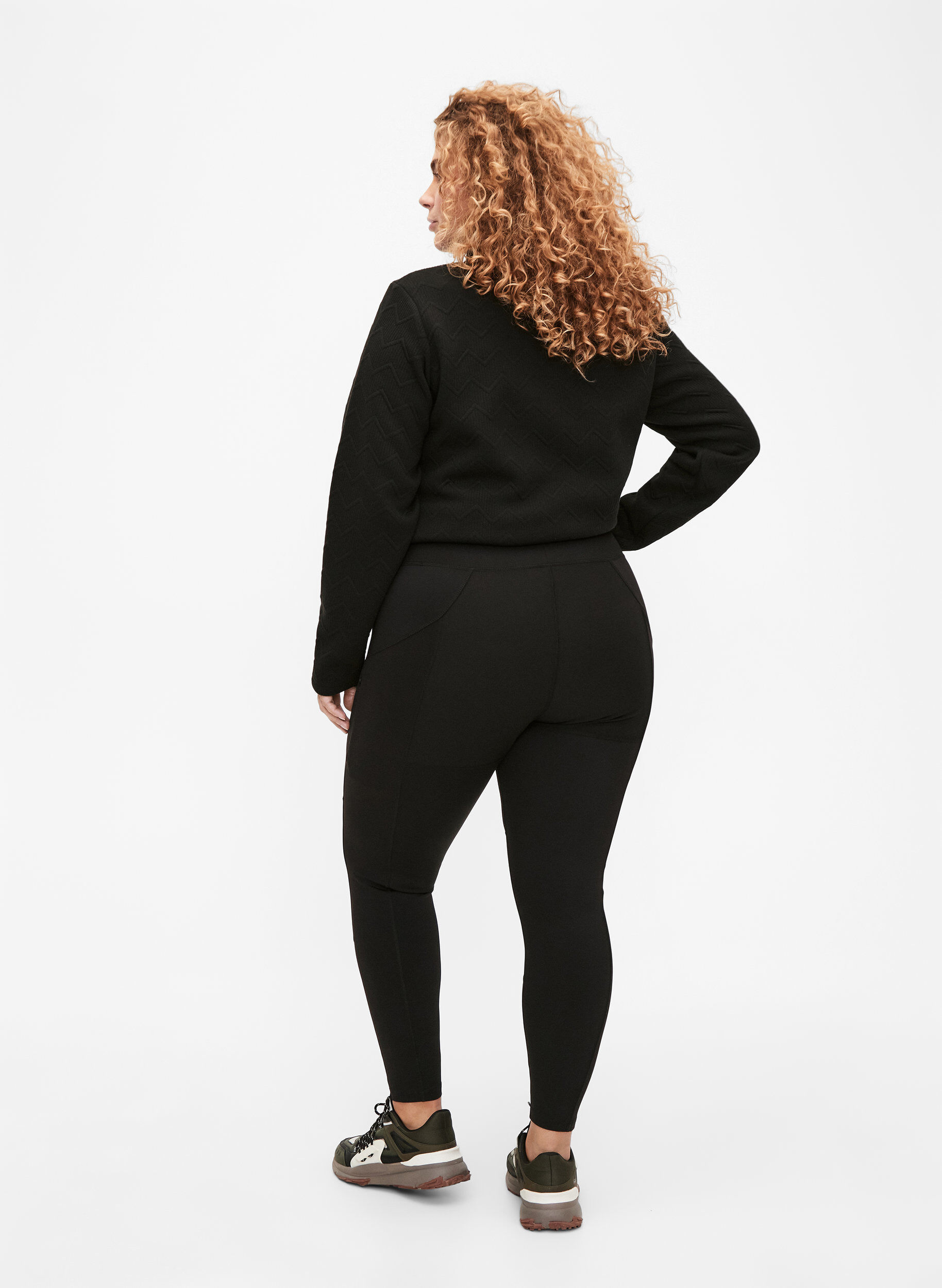 ZizziDehnbare und strapazierf&auml;hige Sport-Leggings mit Taschen, Black, Model image number 1