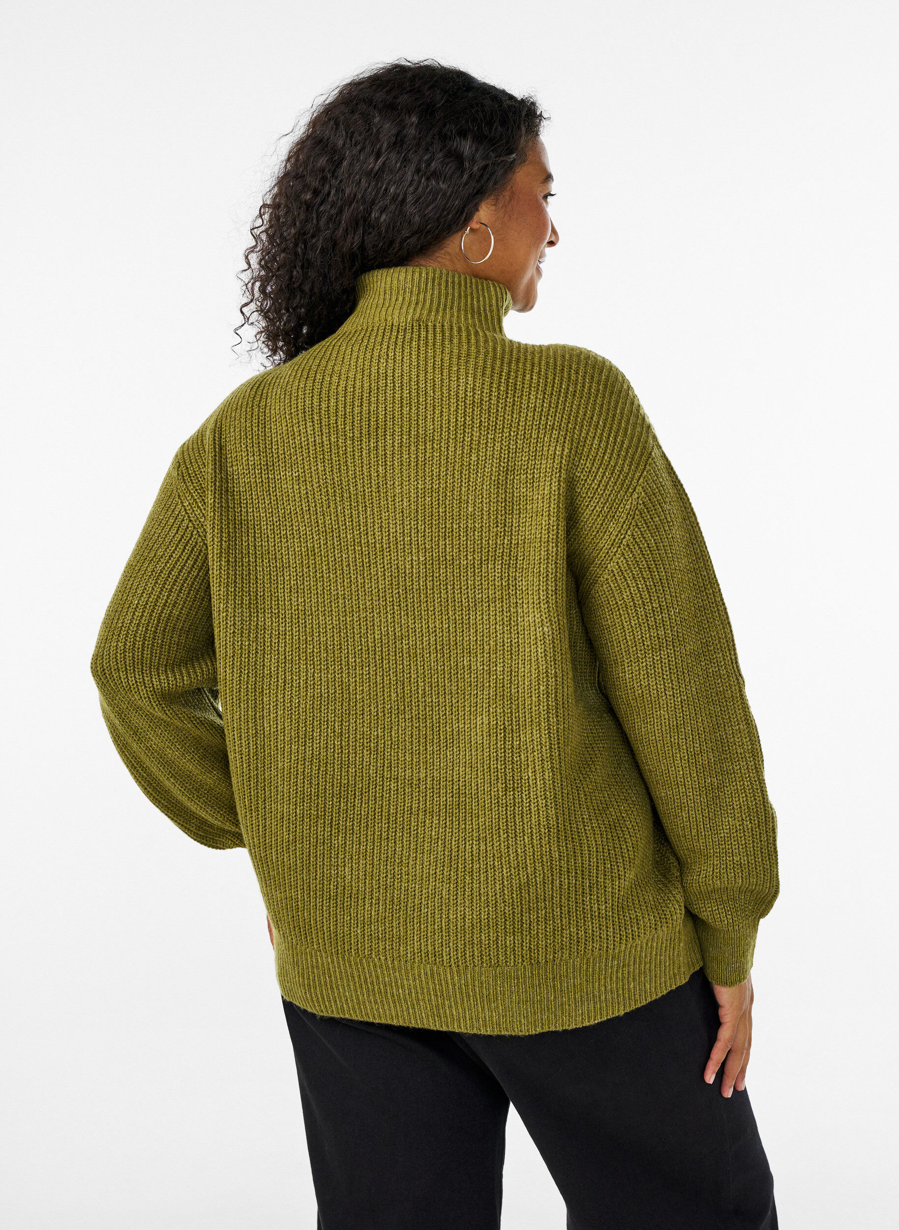 ZizziStrickpullover mit hohem Kragen und Rei&szlig;verschluss, Gr&uuml;n, Model image number 2