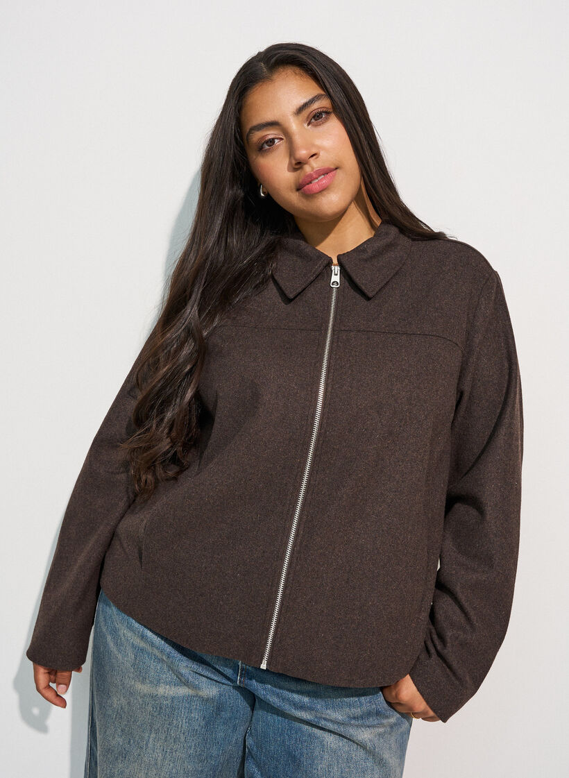 Kurze Jacke mit Hemdkragen und Rei&szlig;verschluss, Braun, Model image number 0