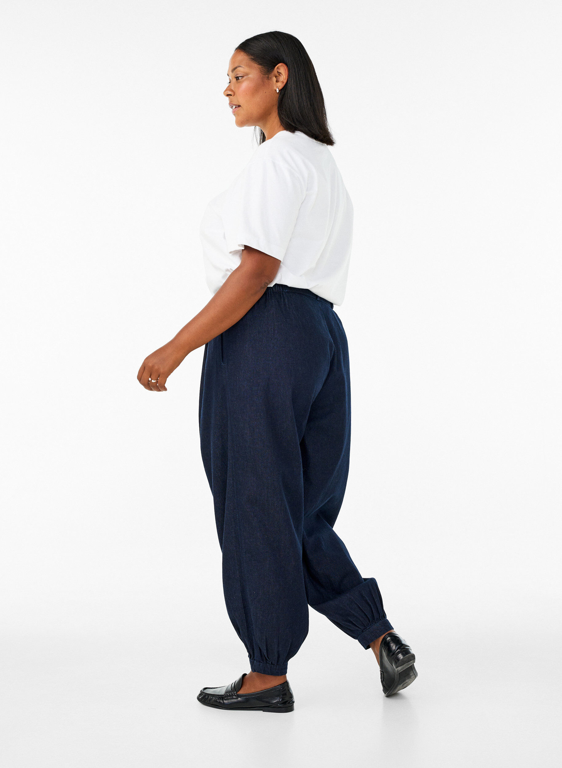 ZizziBalloon Jeans mit hoher Taille, Blau, Model image number 1