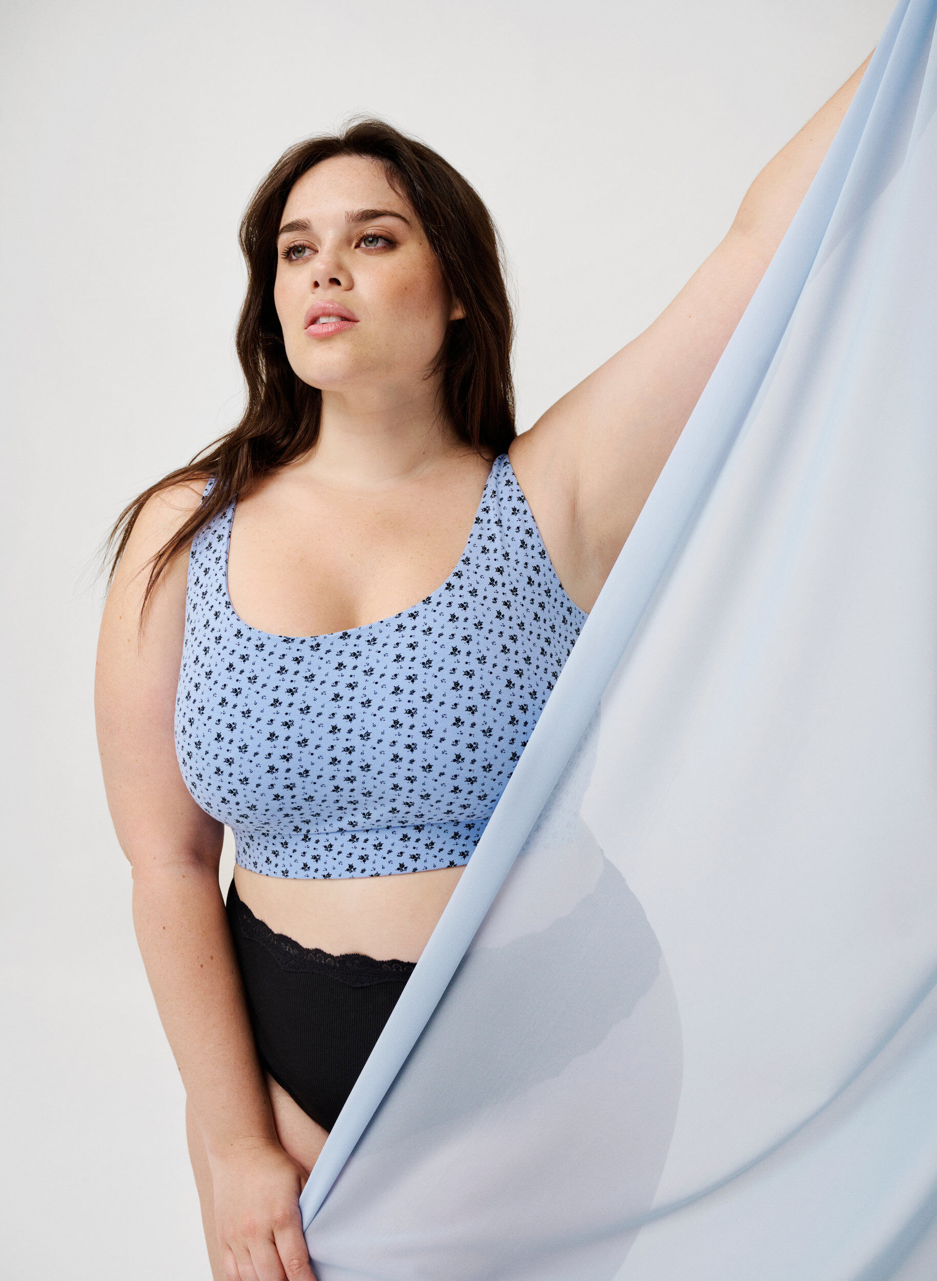 Zizzi2er-Pack BH-Tops aus Baumwolle mit verstellbaren Tr&auml;gern, Serenity AOP/Black, Image image number 0