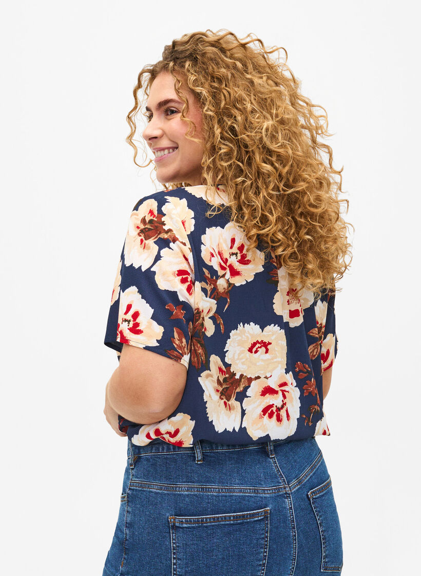 Bluse mit kurzen &Auml;rmeln und V-Ausschnitt , Blau, Model image number 2