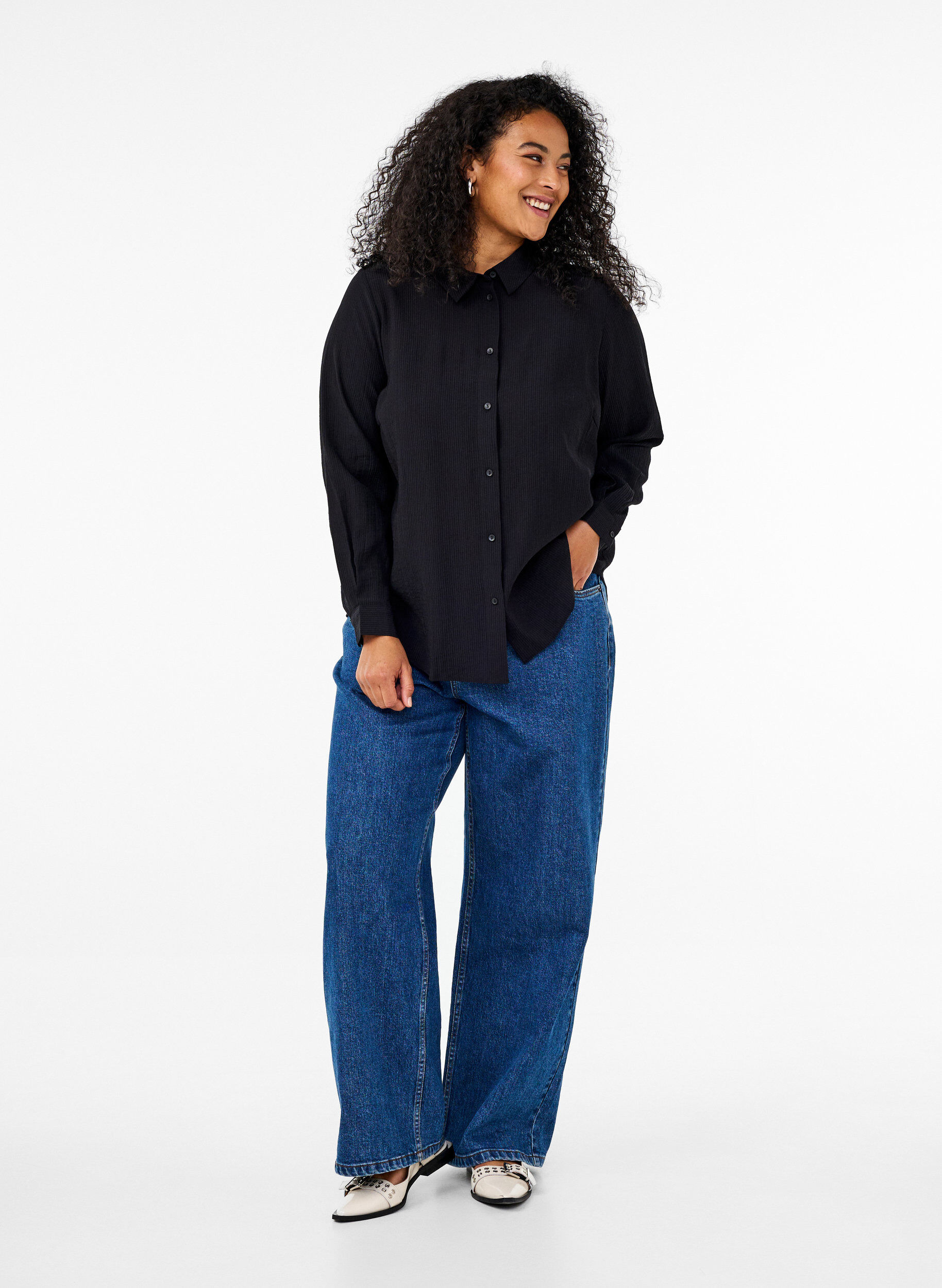 ZizziBluse mit gestreiftem Muster, Schwarz, Model image number 1