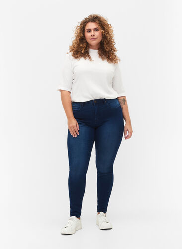 Super Slim Amy Jeans mit hoher Taille, Blue denim, Model image number 0