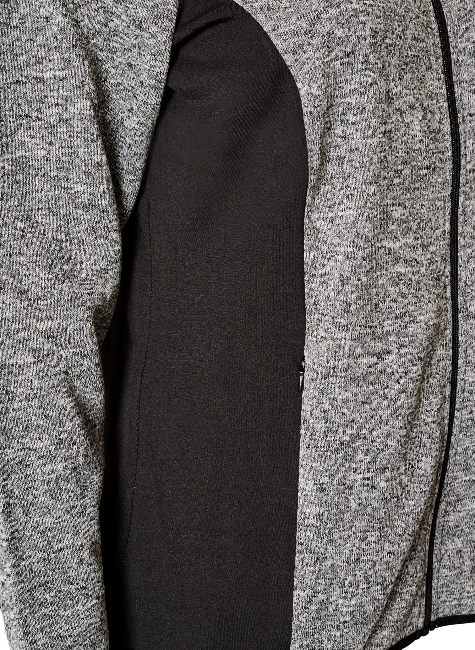 ZizziTrainingsjacke mit Kontrasteins&auml;tzen und hohem Kragen, Grau, Packshot image number 3