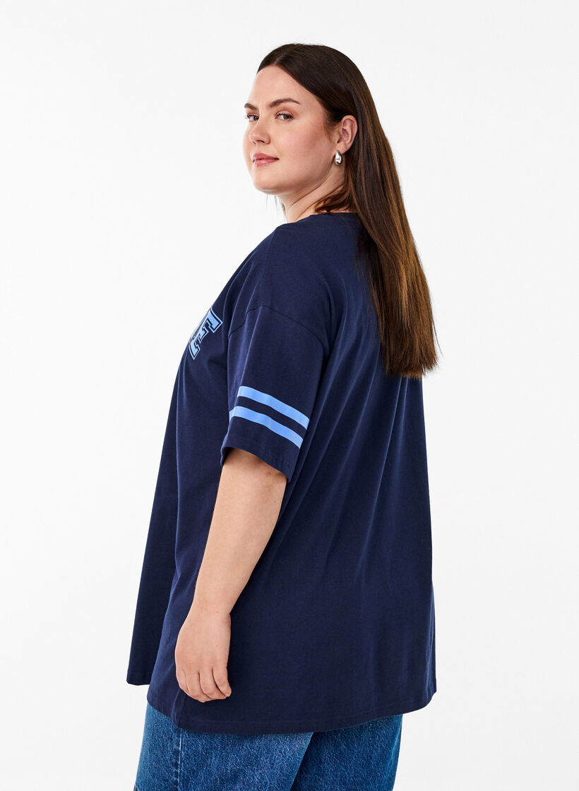 Sportliches Oversize-College-T-Shirt, Blau, Model image number 2