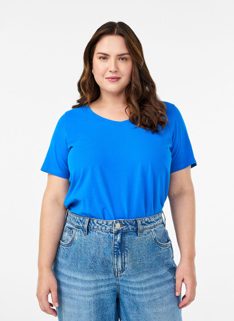 Einfarbiges Basic-T-Shirt aus Baumwolle, Blau, Model image number 0