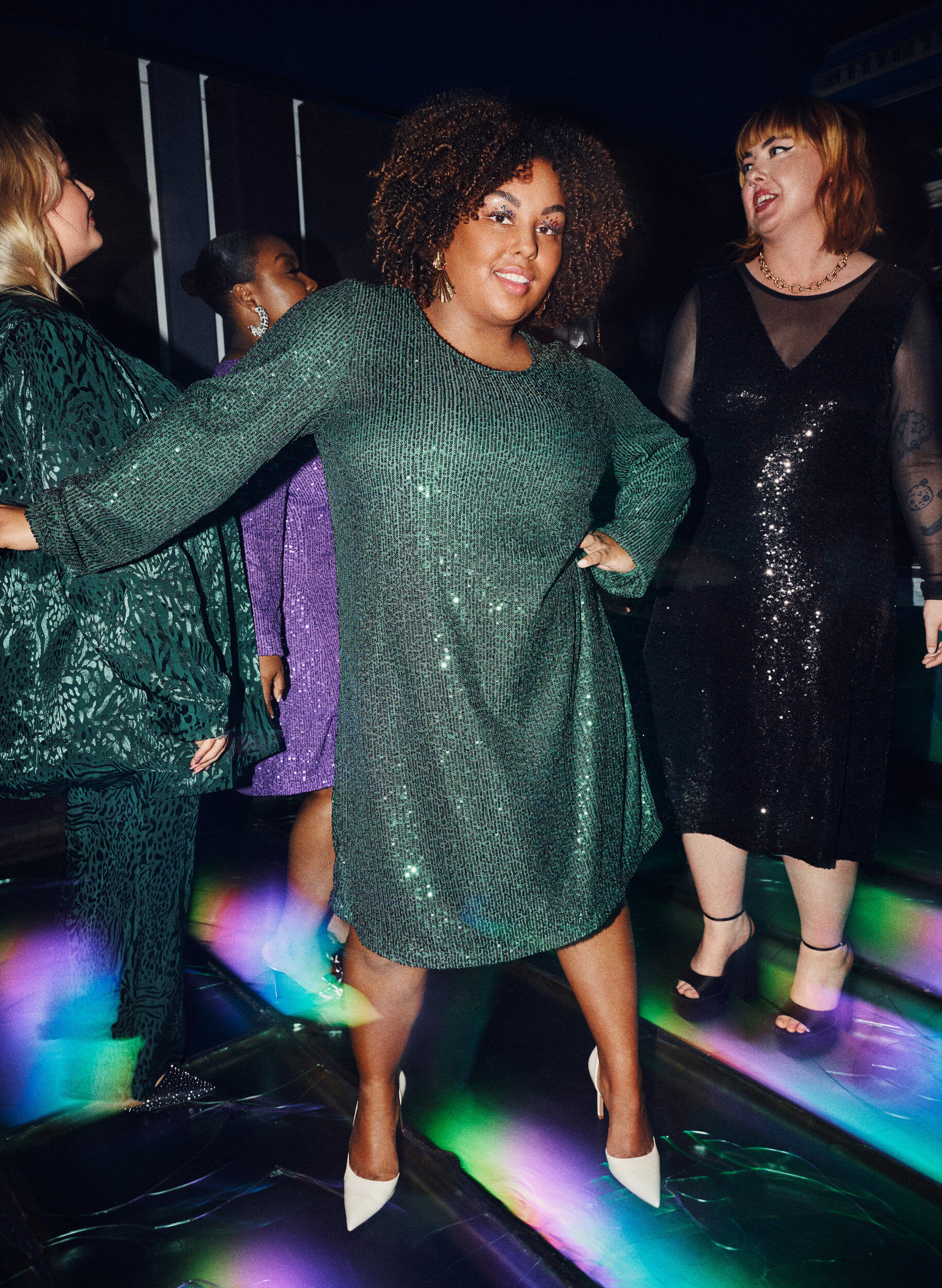 ZizziKurzes Paillettenkleid mit langen &Auml;rmeln, Scarab, Image image number 0