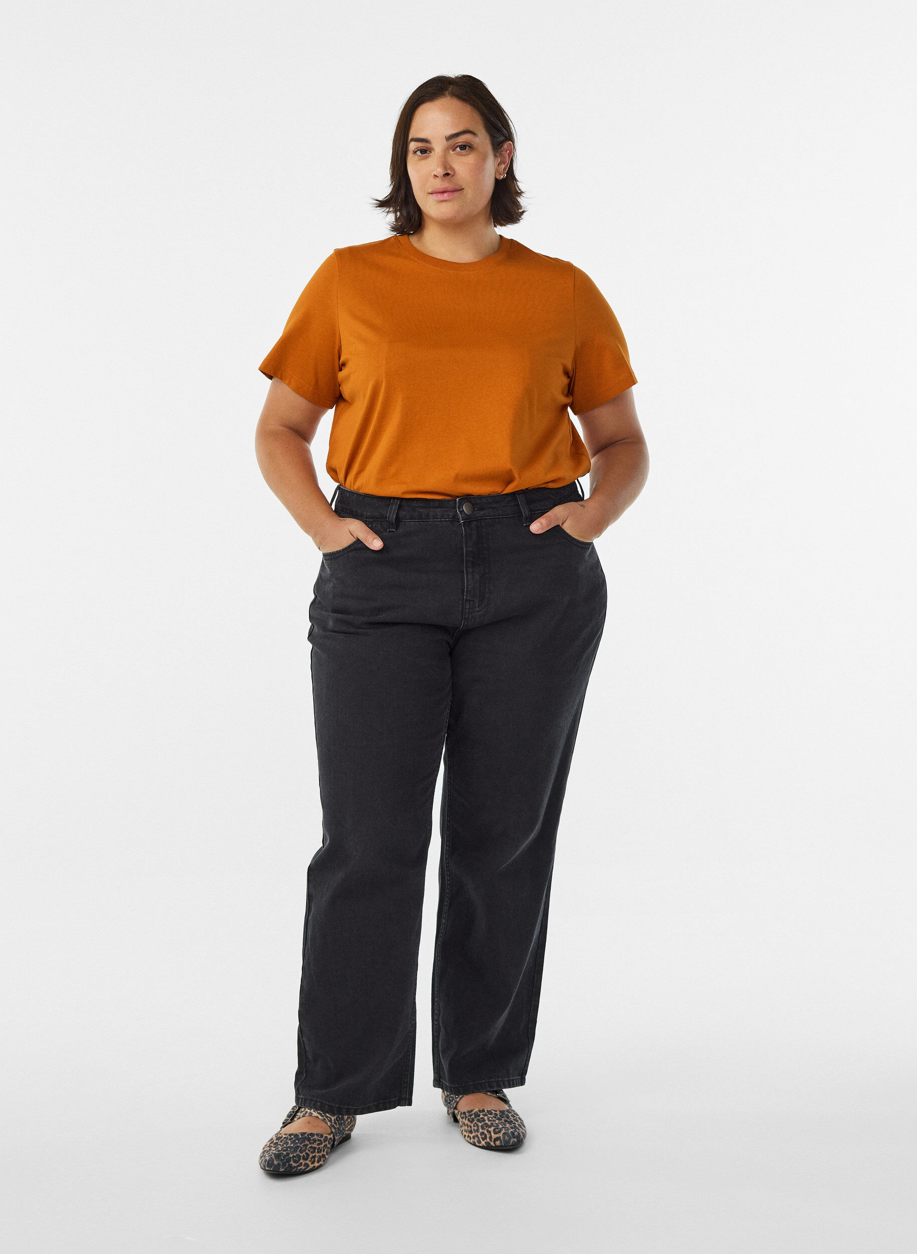 ZizziBasic-T-Shirt aus Baumwolle mit Rundhalsausschnitt, Orange, Model image number 1