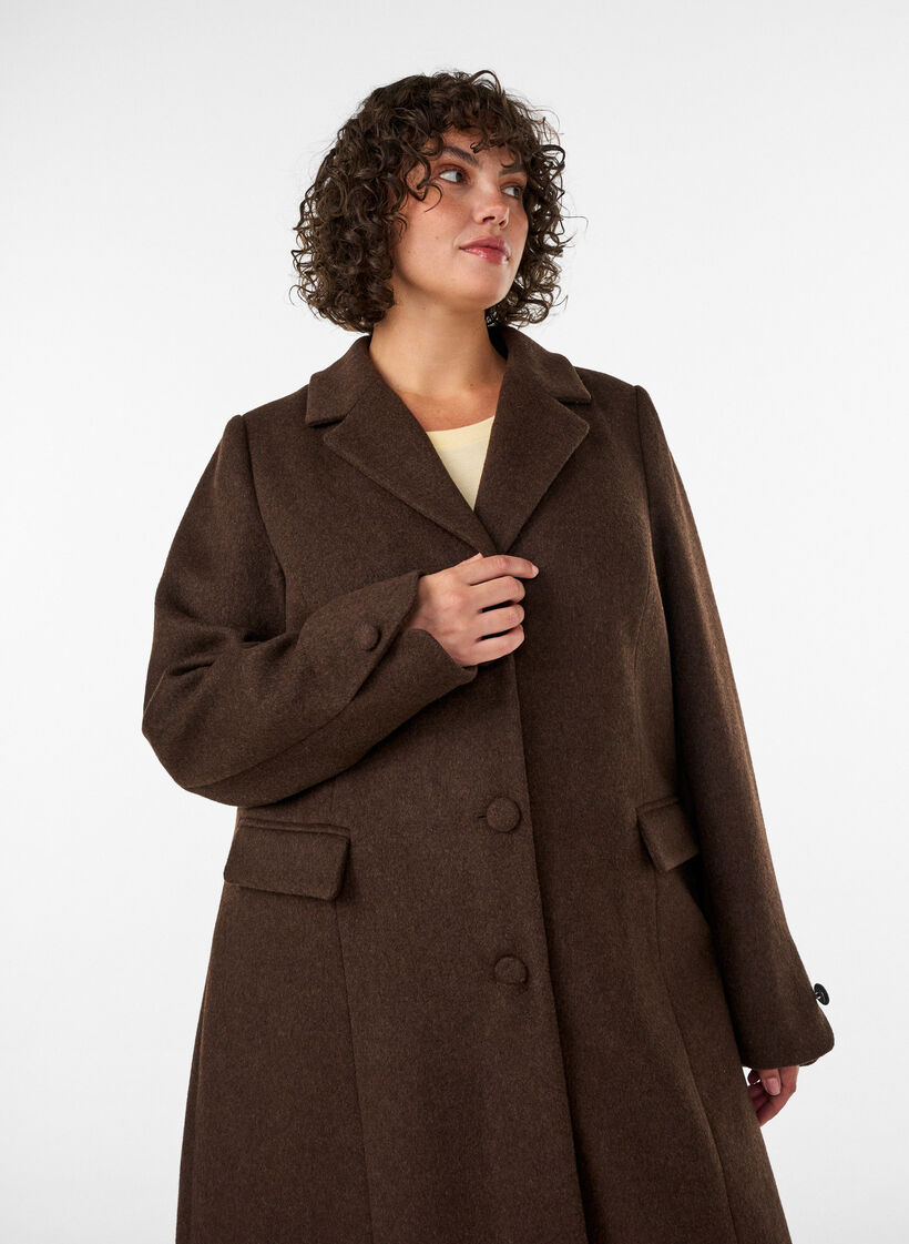 Mantel aus Wollmischung mit Revers und Kn&ouml;pfen, Braun, Model