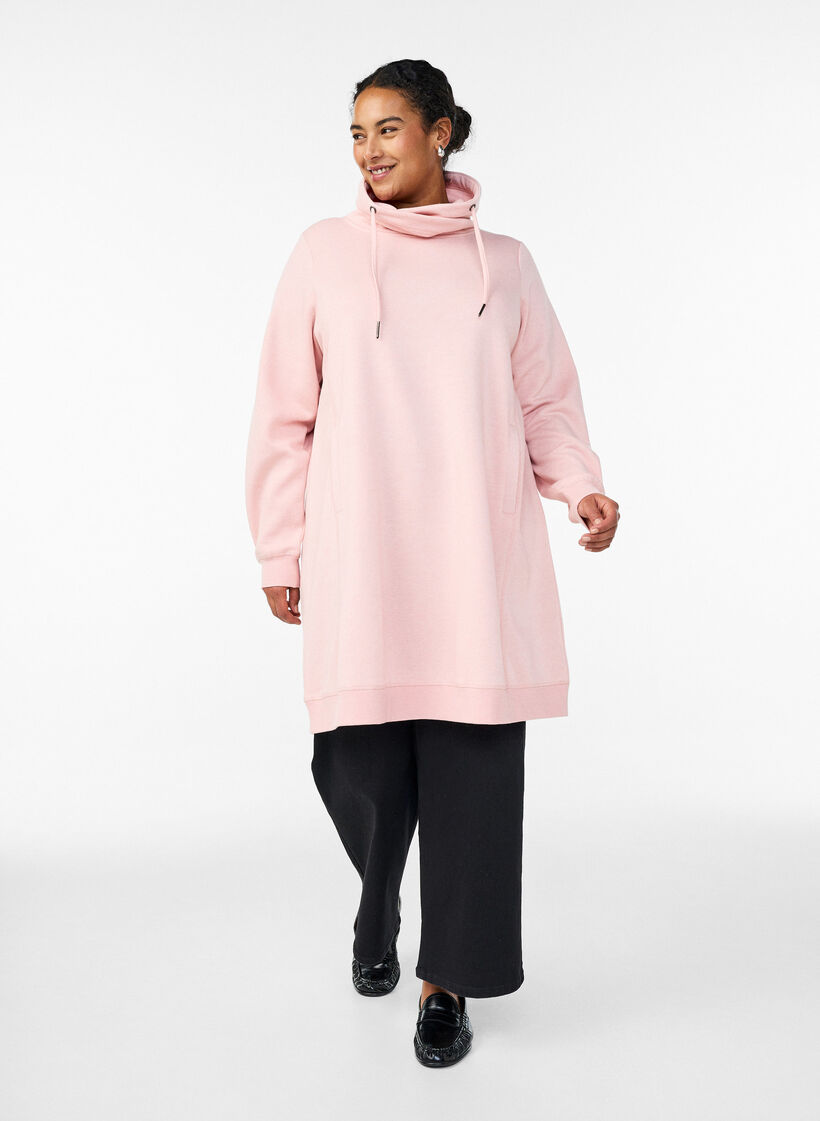 Kurzes Sweatshirtkleid mit Stehkragen und Taschen, Rot, Model image number 1