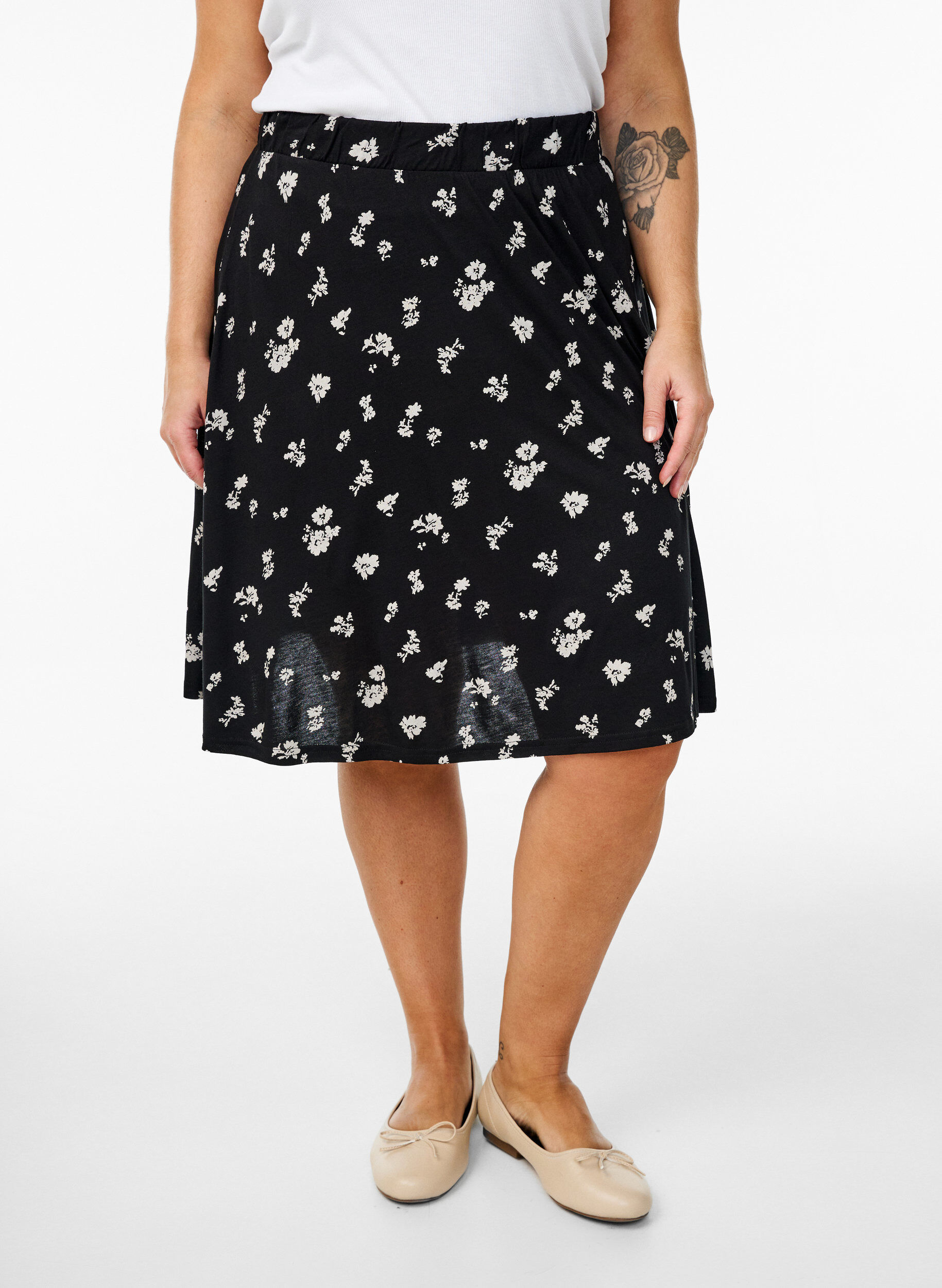 Zizzi2er-Pack Skaterr&ouml;cke aus Viskose, Schwarz, Model image number 2