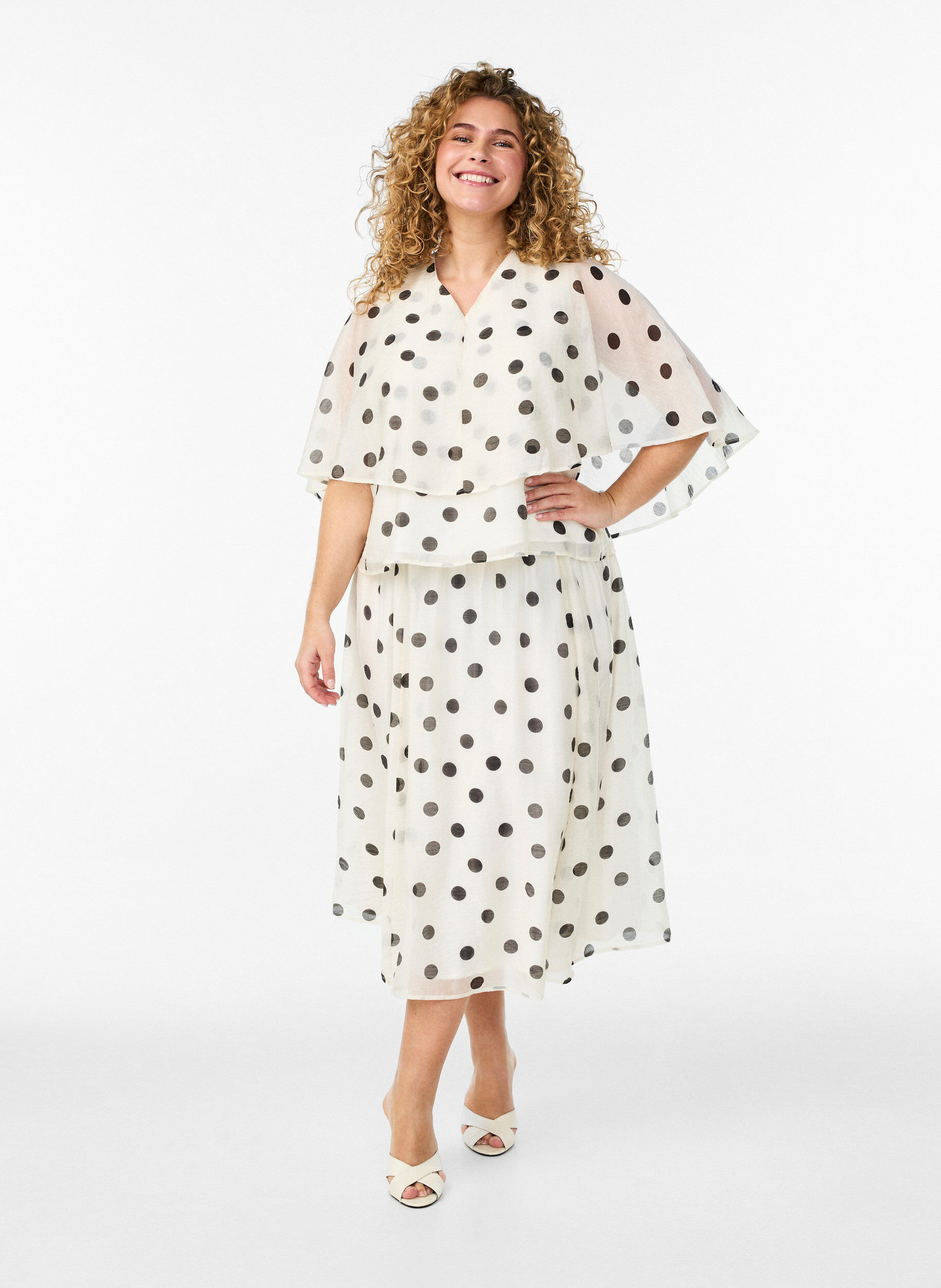 ZizziTop im Lagenlook mit Polka-Dot-Muster, Vanille, Model image number 1