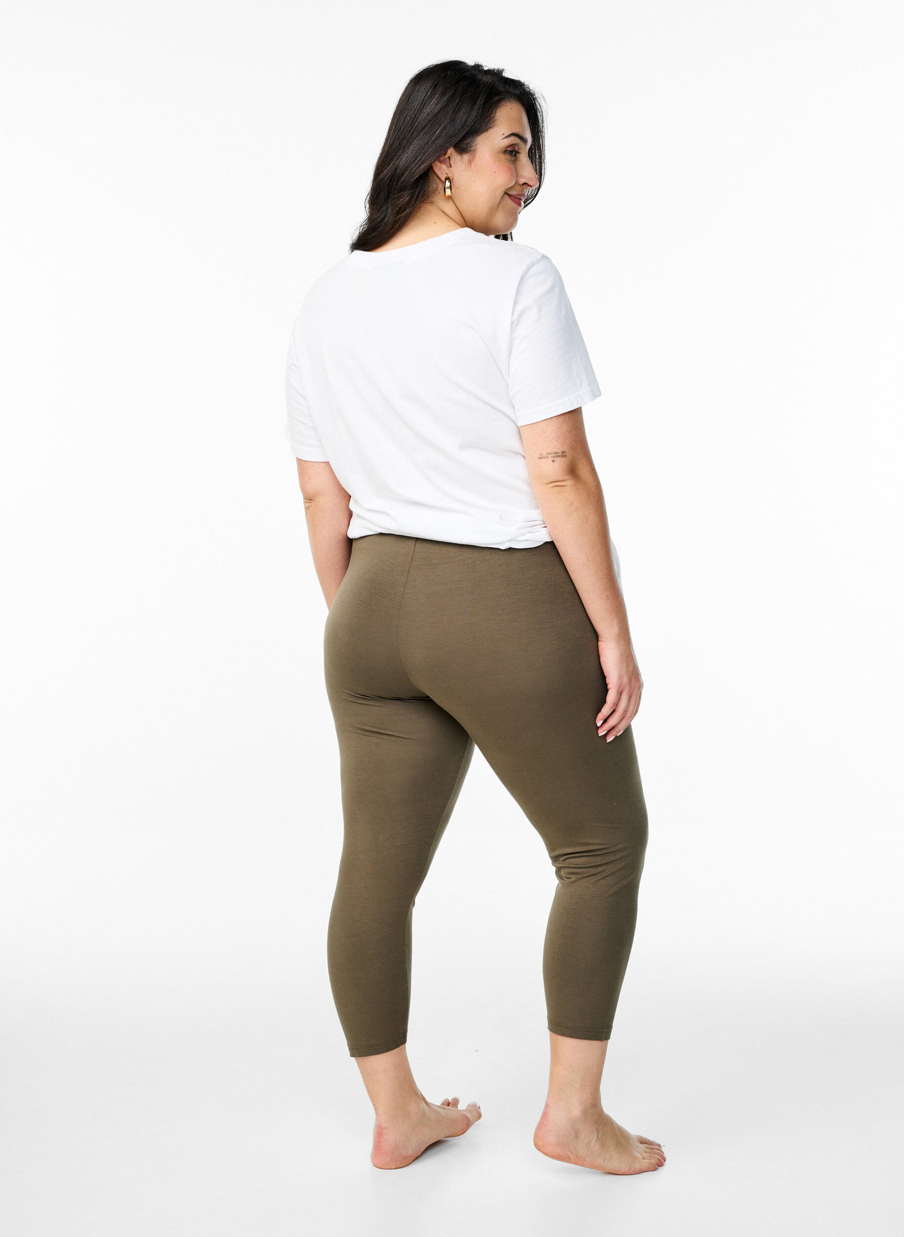 ZizziBasic 3/4 Leggings aus Viskose, Gr&uuml;n, Model image number 2