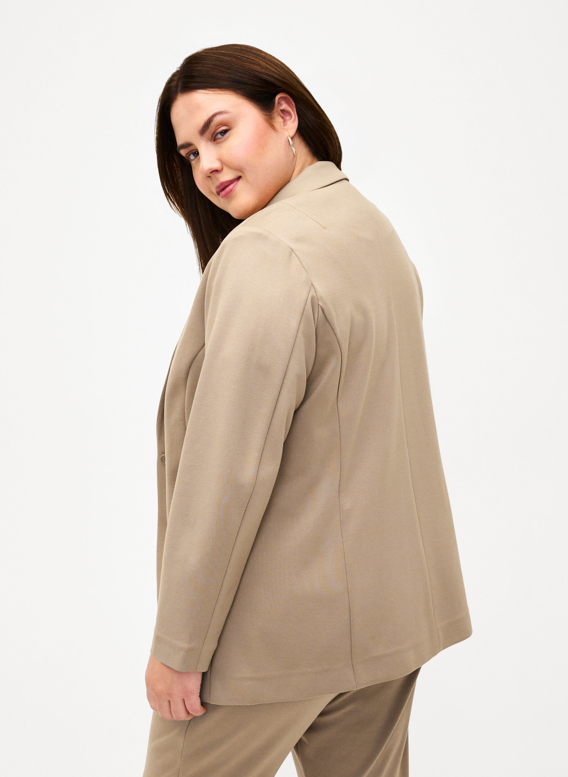 ZizziSchlichter Blazer mit Knopfverschluss, Beige, Model image number 2
