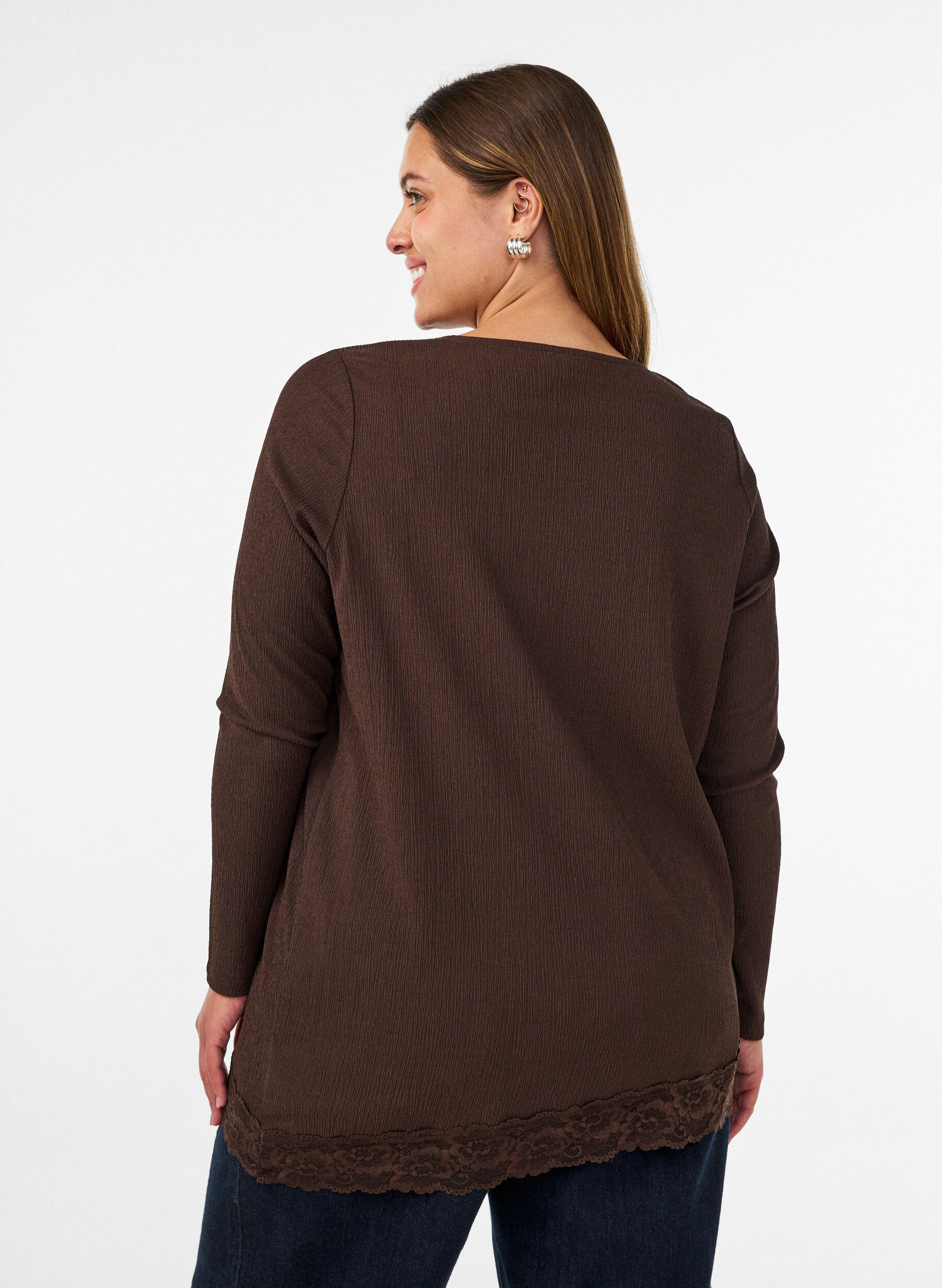 ZizziJerseybluse mit asymmetrischem Spitzenbesatz, Braun, Model image number 2