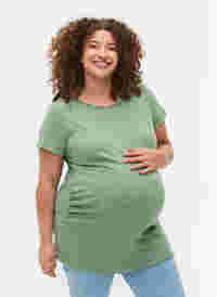 Schwangerschafts-T-Shirt in Ripp, Green Bay, Model