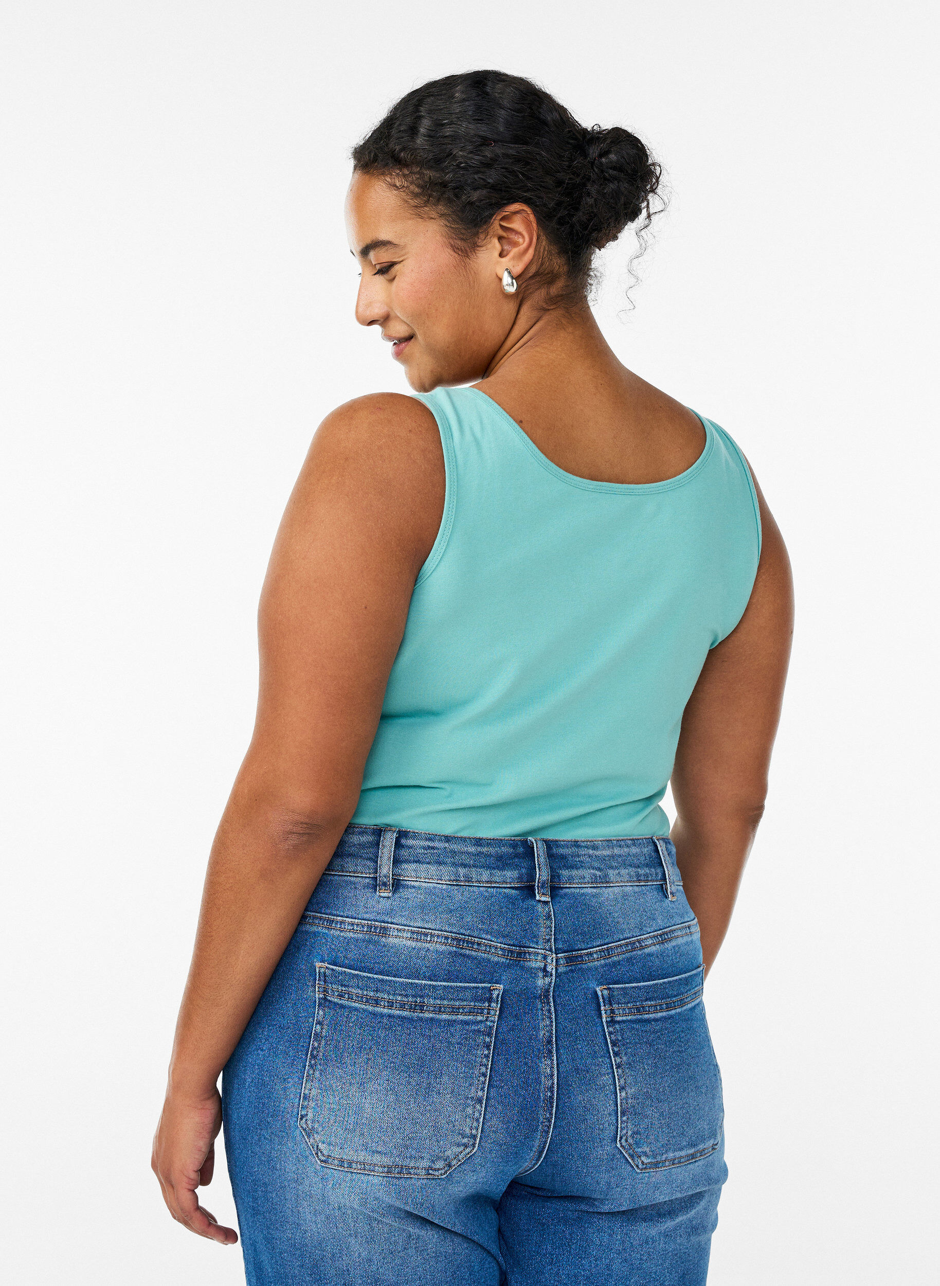 ZizziEinfarbiges Basic Top aus Baumwolle, Gr&uuml;n, Model image number 2