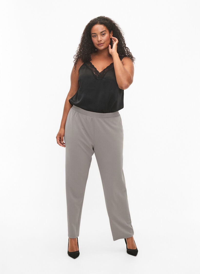 Hose mit gerader Passform, Beige, Model image number 0