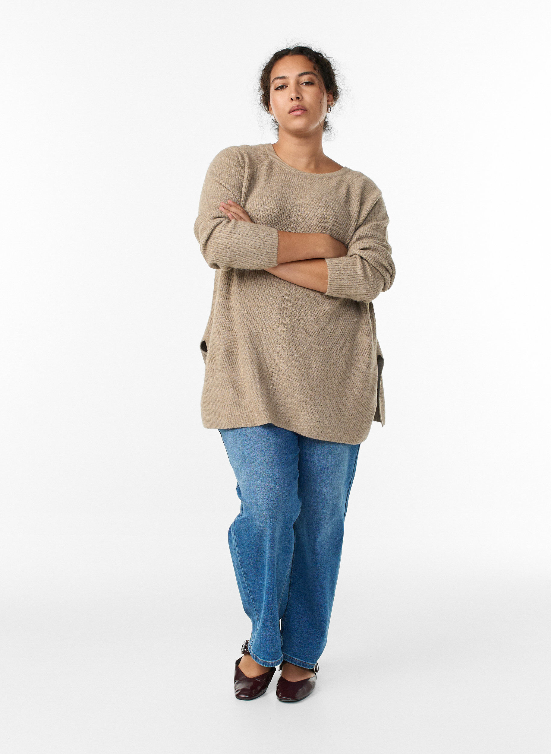 ZizziStrickpullover mit diagonalem Muster und Raglan&auml;rmeln, Beige, Model image number 1