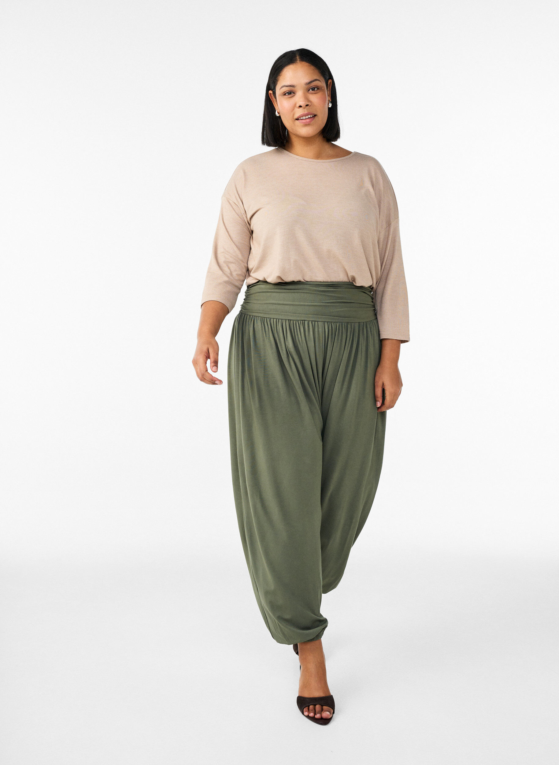 ZizziBluse aus Jersey mit 3/4-&Auml;rmeln, Beige, Model image number 1