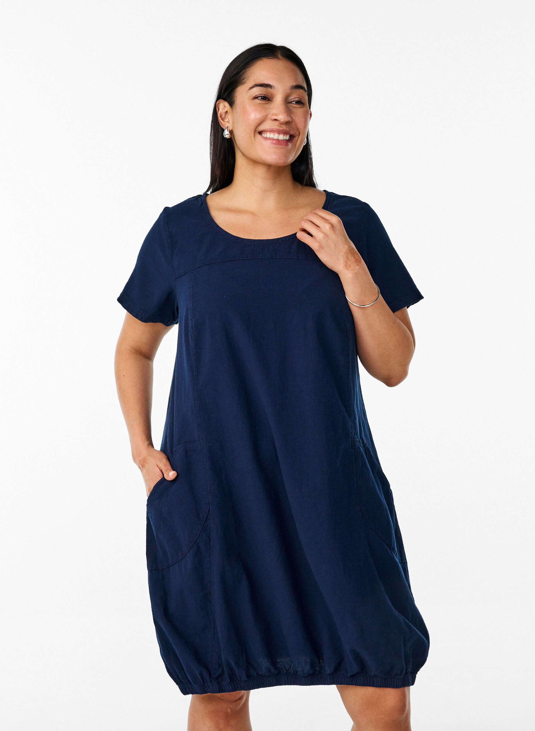 Kurzarm Kleid aus Baumwolle, Blau, Model