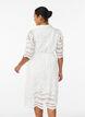 Hemdblusenkleid aus Broderie Anglaise mit Bindeg&uuml;rtel, Wei&szlig;, Model image number 2
