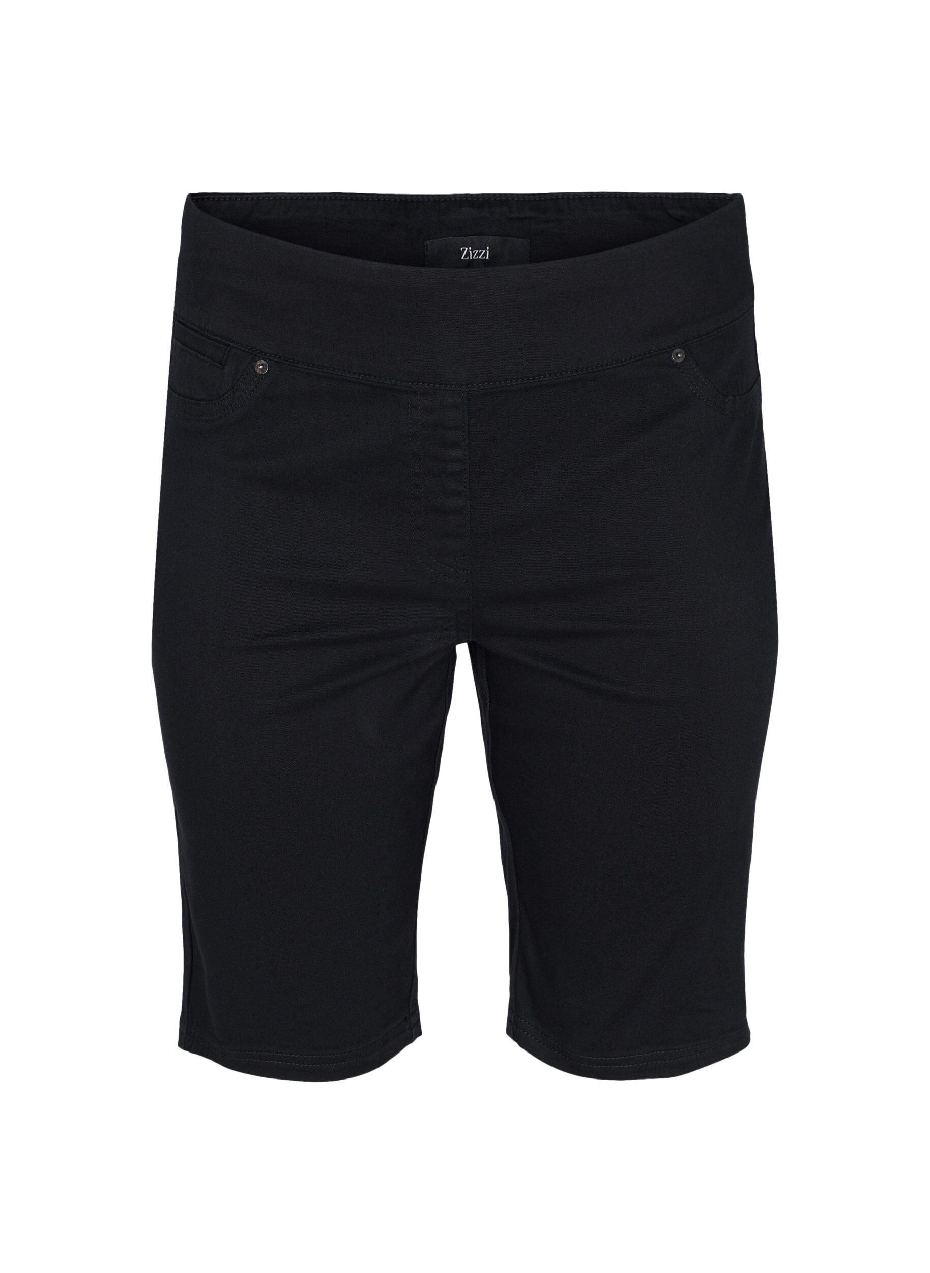 ZizziEng anliegende Shorts mit Ges&auml;&szlig;taschen, Black, Packshot image number 0