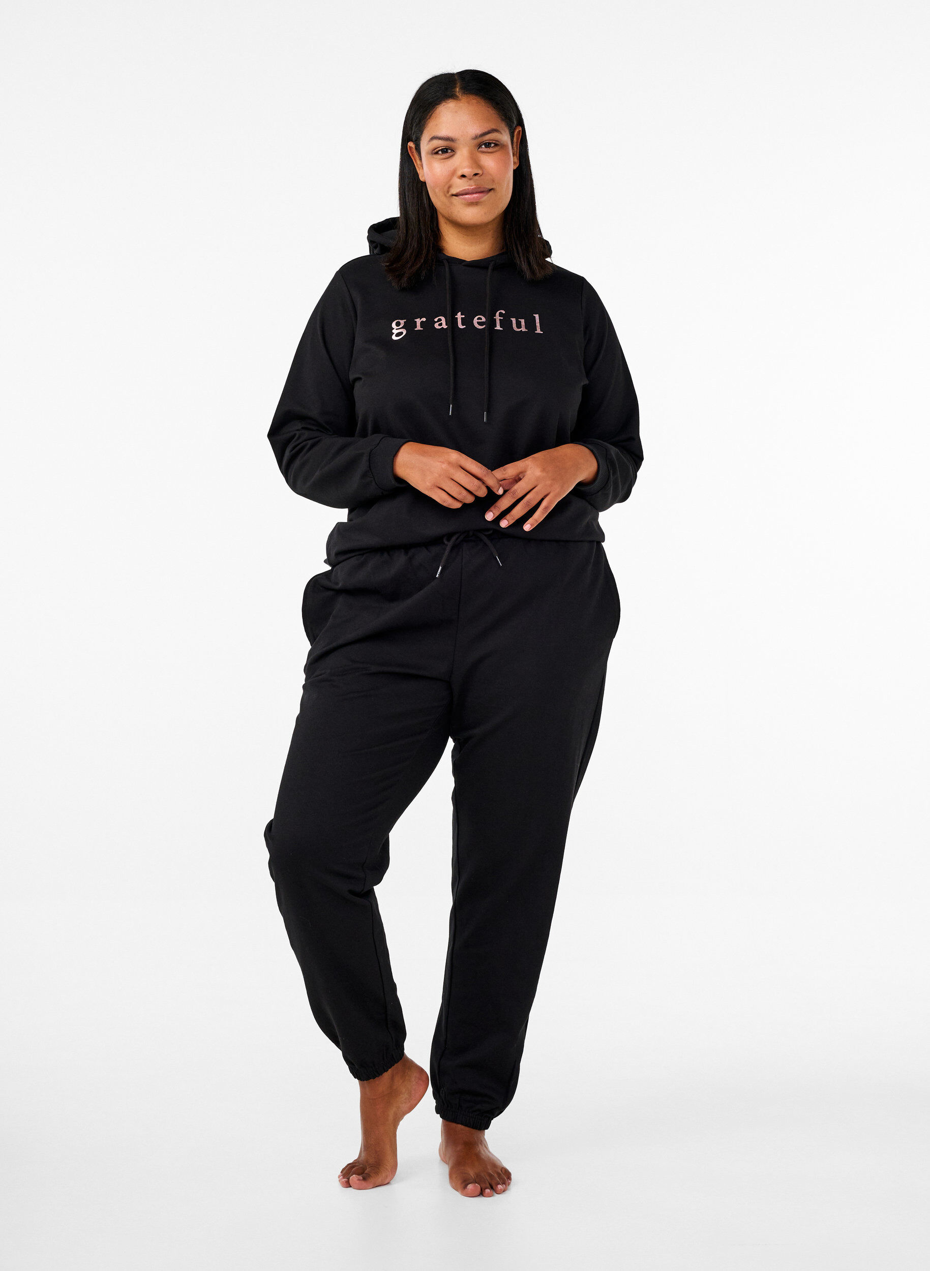 ZizziSweatshirt mit Kapuze und Aufdruck, Schwarz, Model image number 1
