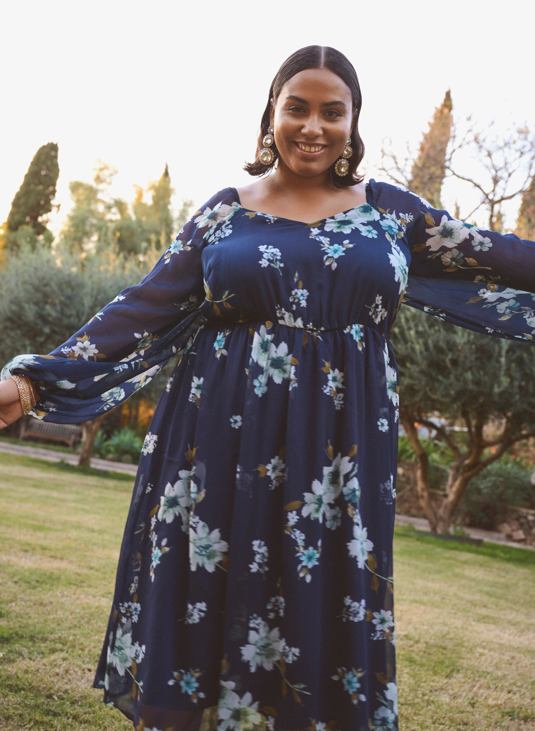 ZizziPartykleid aus Chiffon mit langen &Auml;rmeln, Blau, Image image number 0