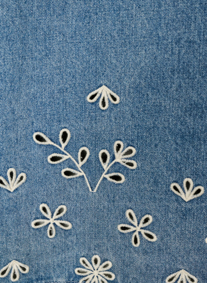 Kurz&auml;rmelige Jeansbluse mit Lochstickerei, Blau, Packshot image number 3