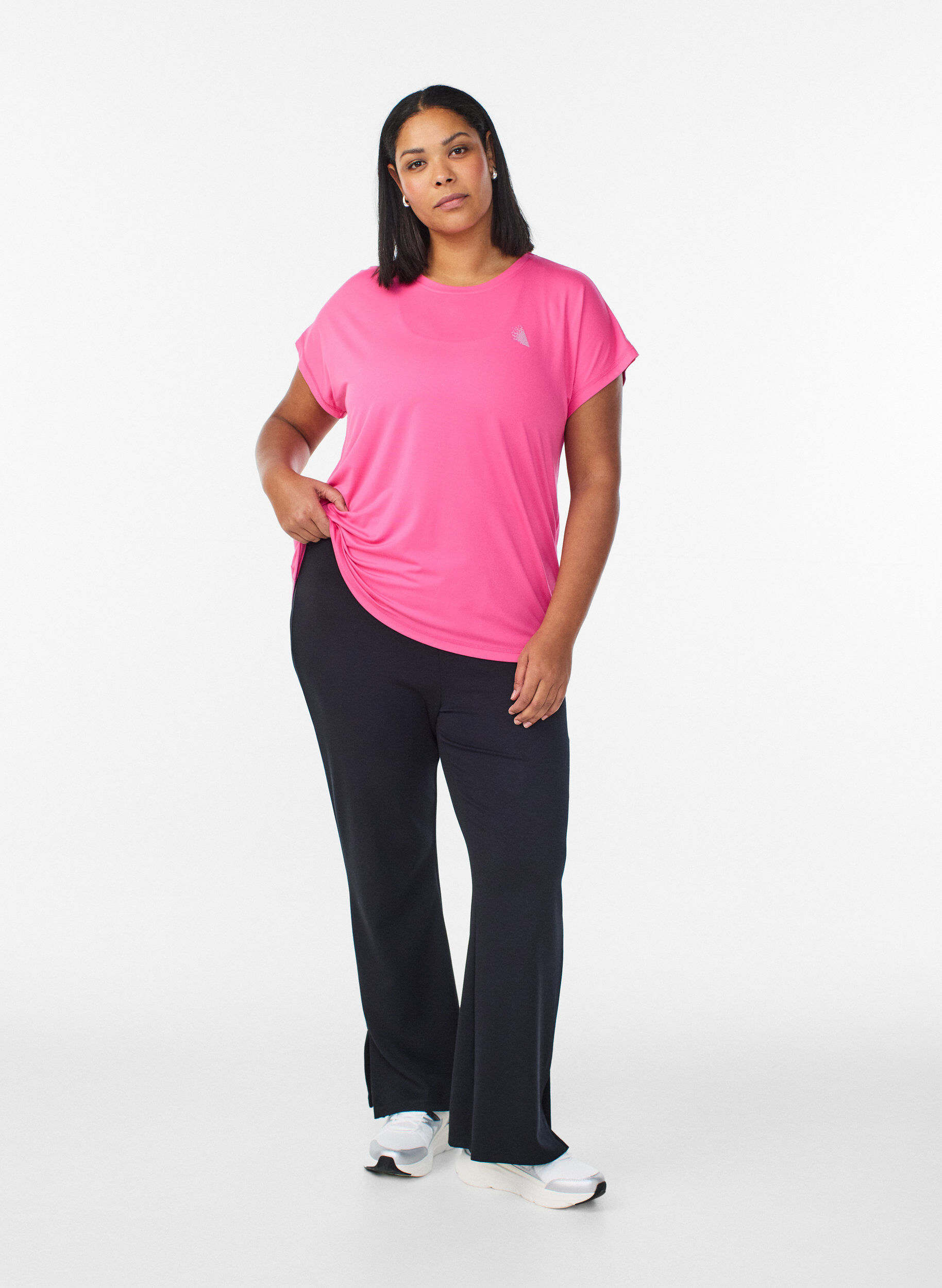ZizziEinfarbiges Trainings-T-Shirt, Pink, Model image number 1