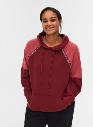 Sweatshirt mit Kapuze und Tasche, Pomegranate, Model image number 0