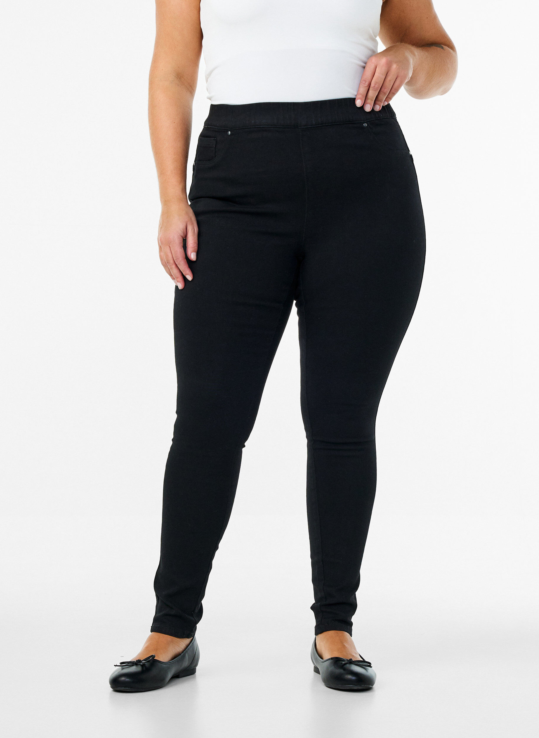 ZizziJeggings mit hoher Taille, Schwarz, Model image number 2