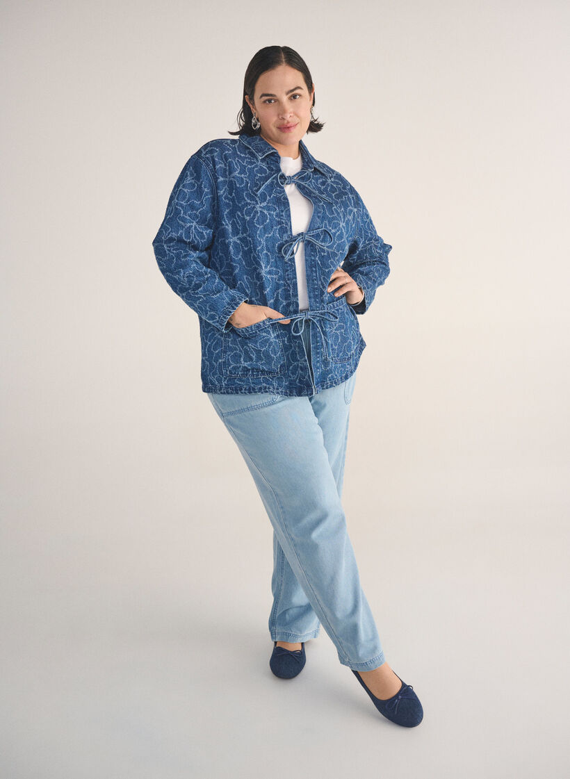 Hoch taillierte Jeans mit Bindegürtel, Blau, Image image number 0