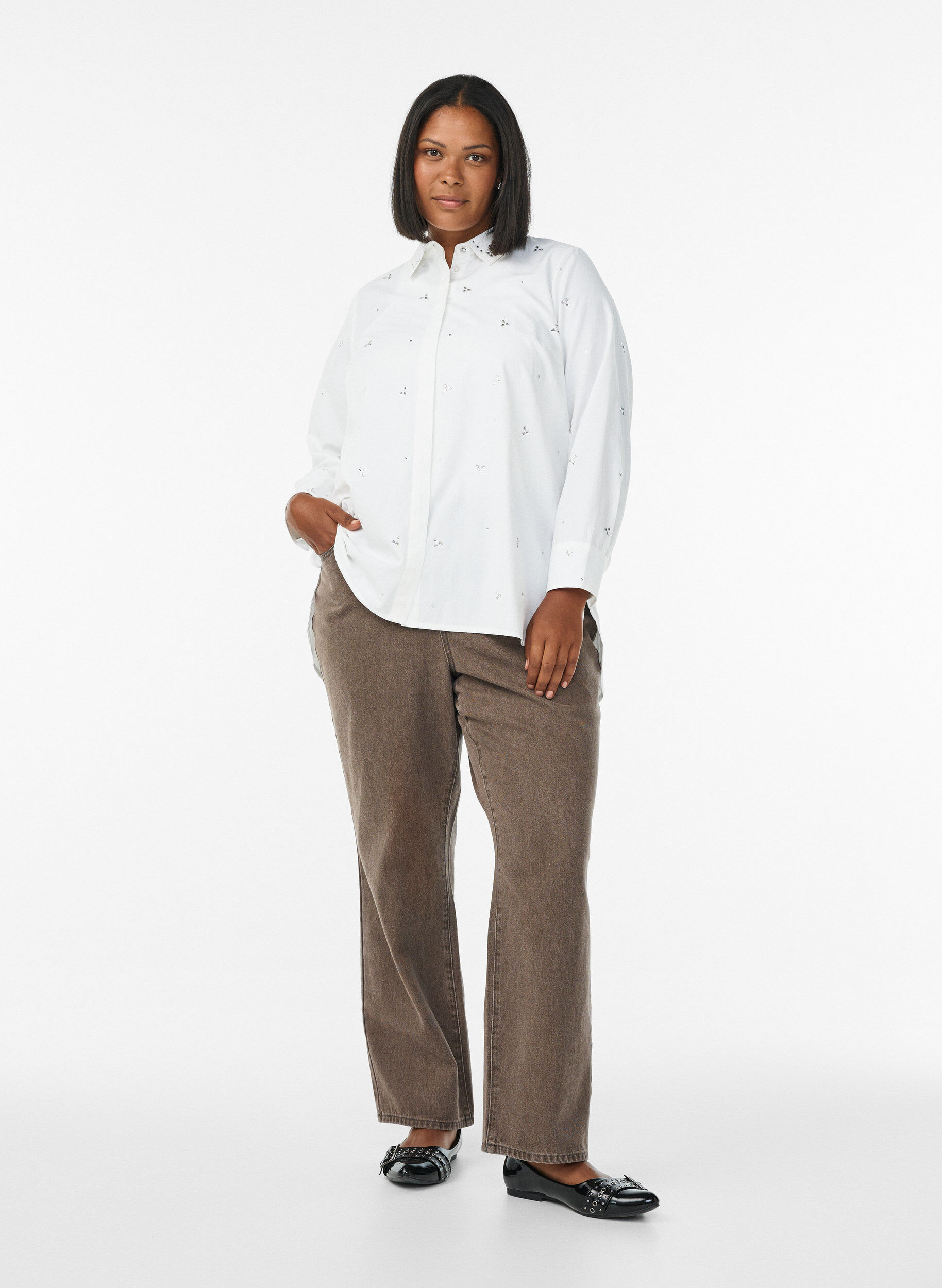 ZizziBluse mit Strasssteinen, Wei&szlig;, Model image number 1