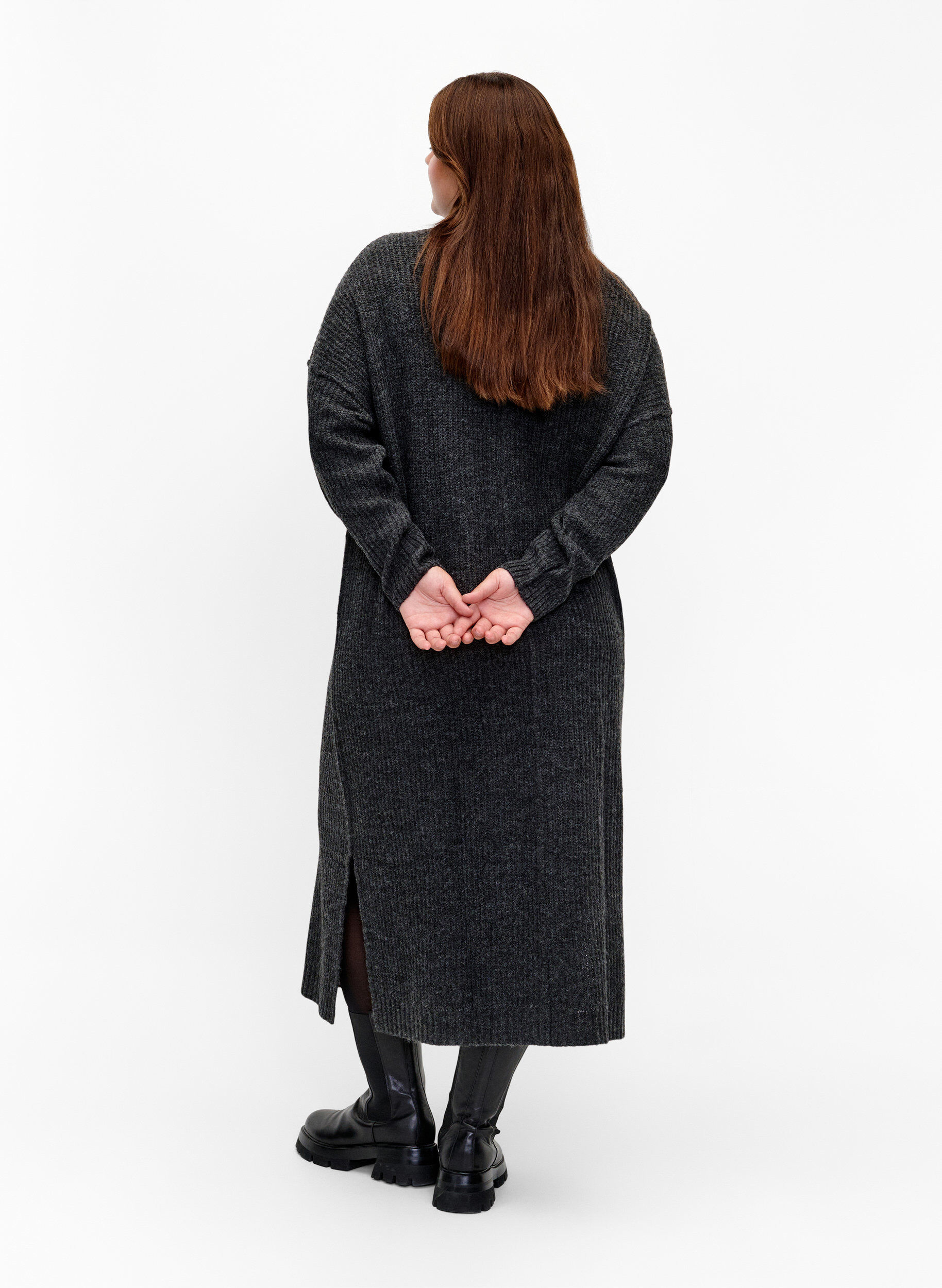 ZizziLanges, &uuml;bergro&szlig;es Strickkleid mit Schlitz, Grau, Model image number 1