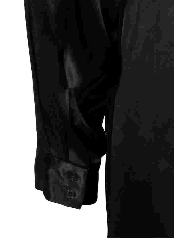 Langes glänzendes Hemd mit Einschnitt, Black, Packshot image number 3