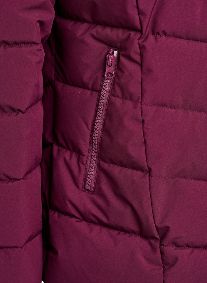 Kurze Steppjacke mit Kapuze, Dunkles Bordeaux, Packshot image number 3
