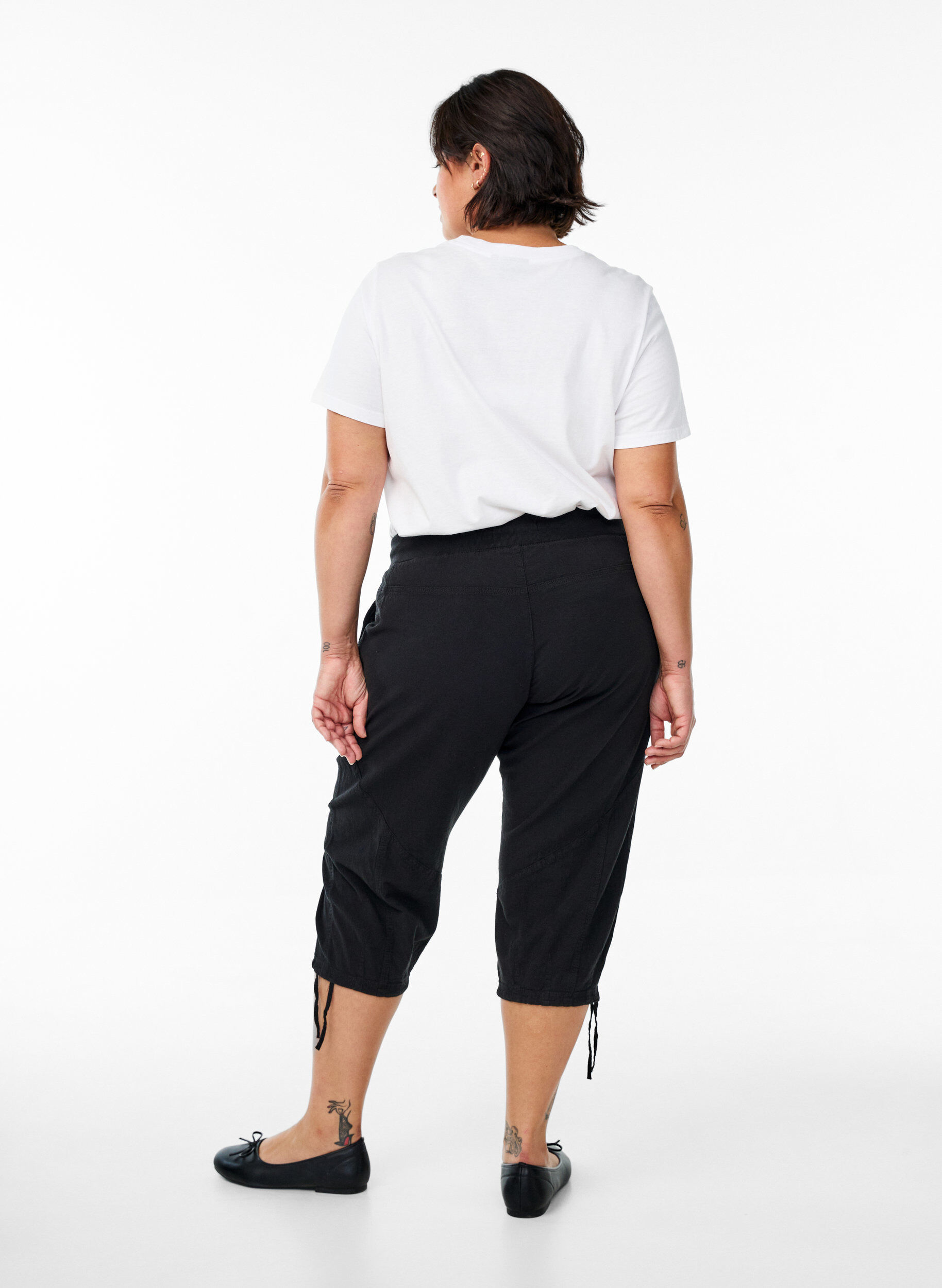 ZizziCapri-Hose aus Baumwolle, Schwarz, Model image number 1