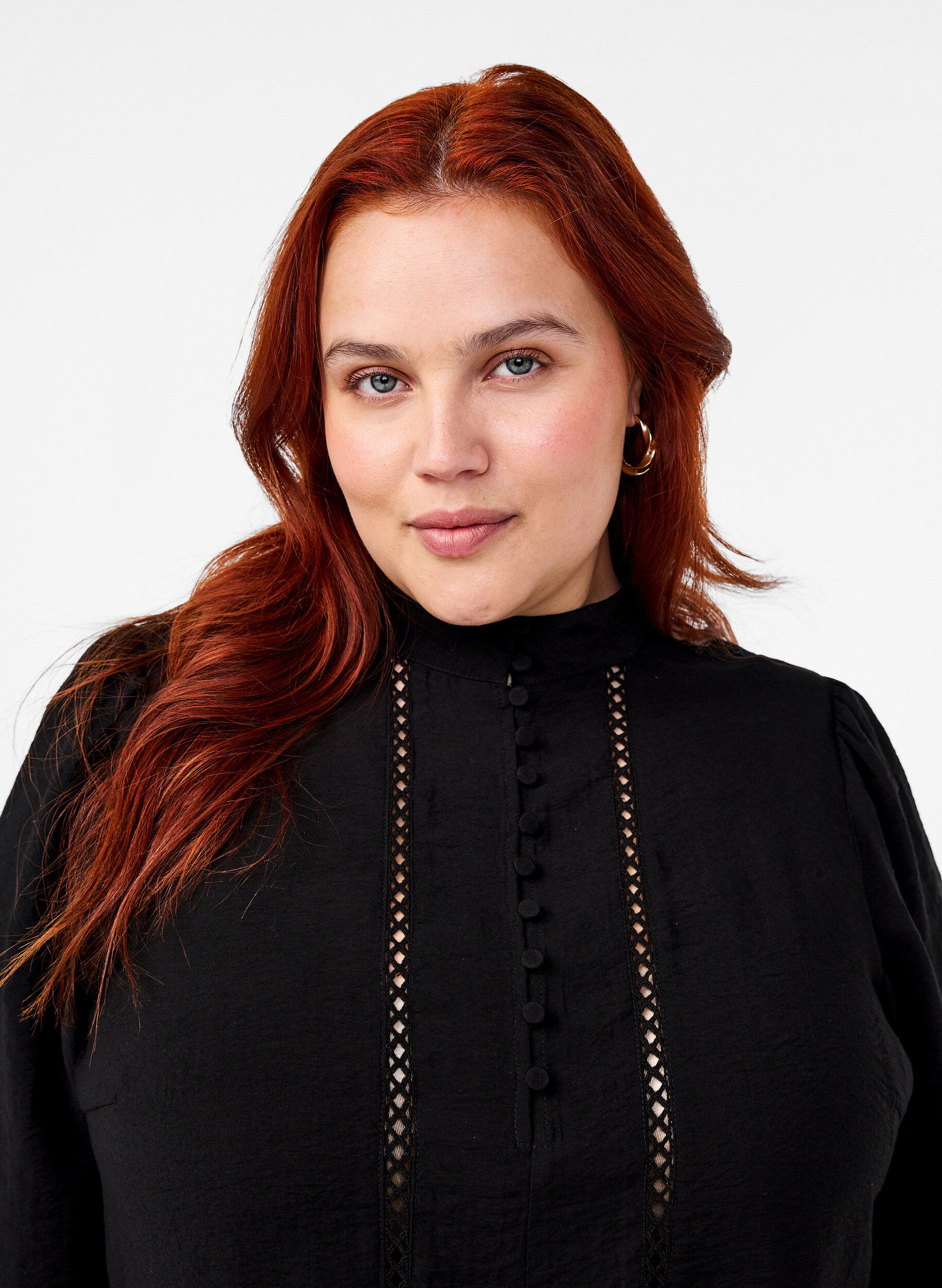 ZizziKnielanges Kleid mit Stickerei und 3/4-&Auml;rmeln, Black, Model image number 2