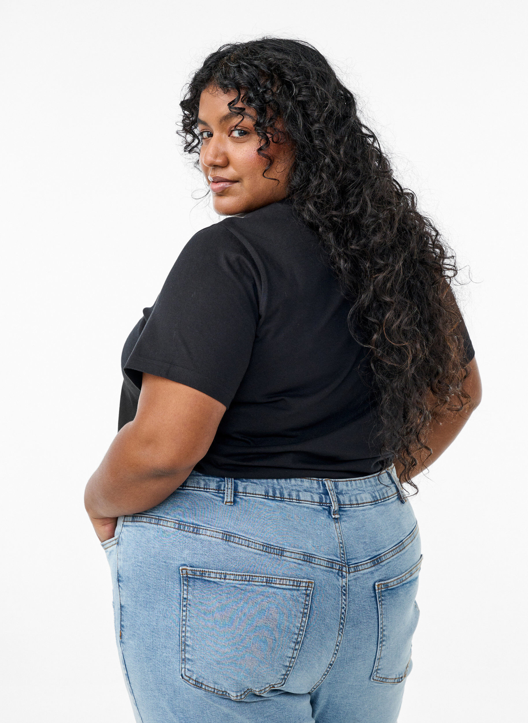 ZizziT-Shirt mit dekorativen Details, Schwarz, Model image number 2