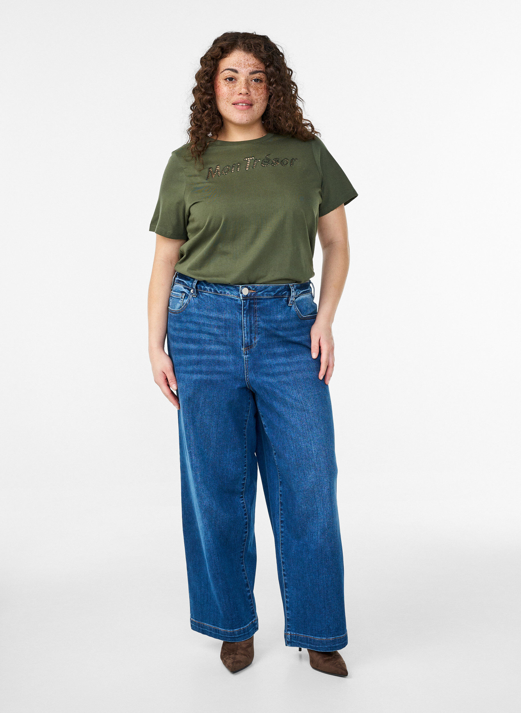 ZizziT-Shirt aus Baumwolle mit dekorativem Frontdetail, Gr&uuml;n, Model image number 1