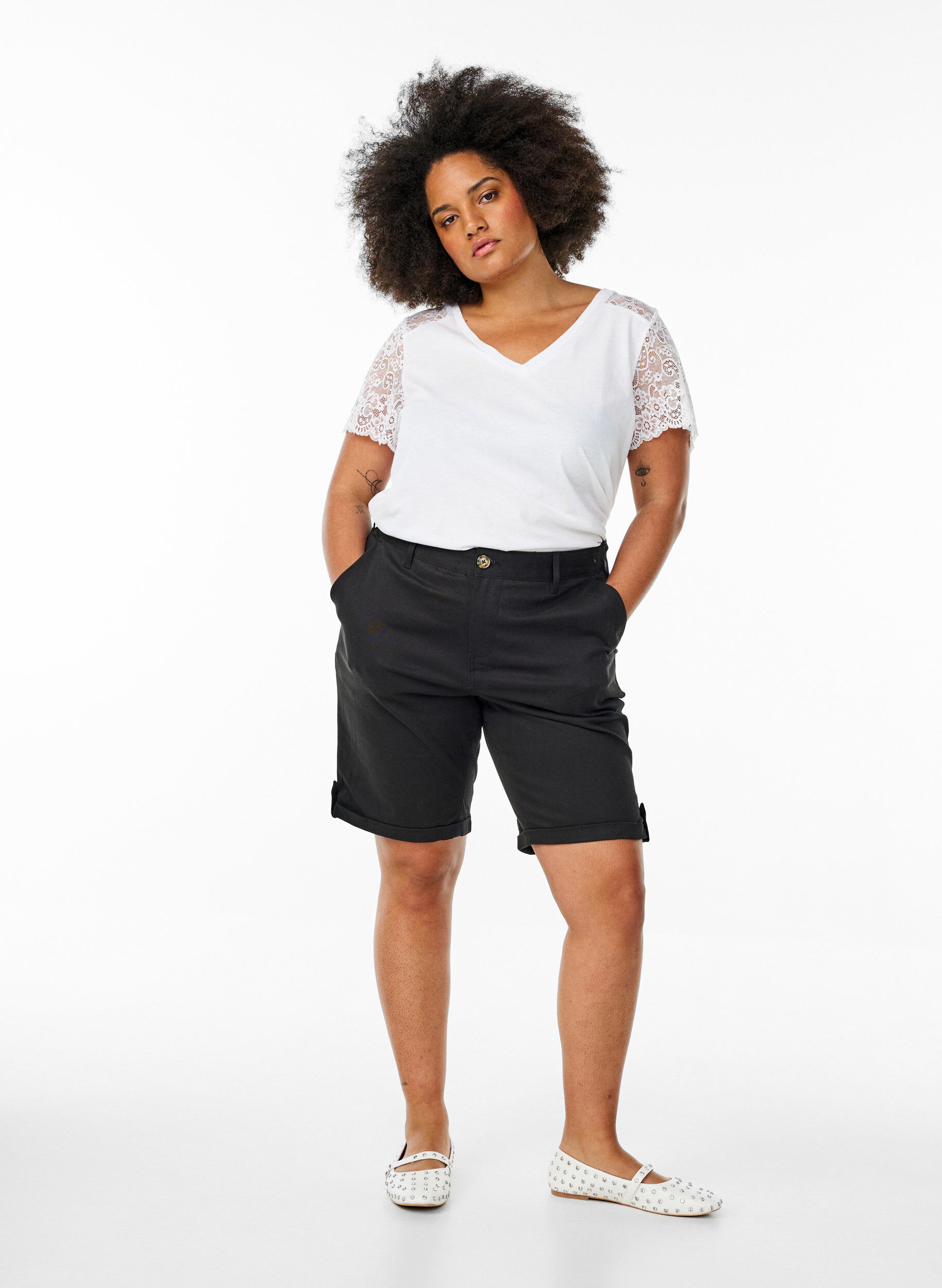 ZizziT-Shirt aus Baumwolle mit kurzen Spitzen&auml;rmeln, Wei&szlig;, Model image number 1